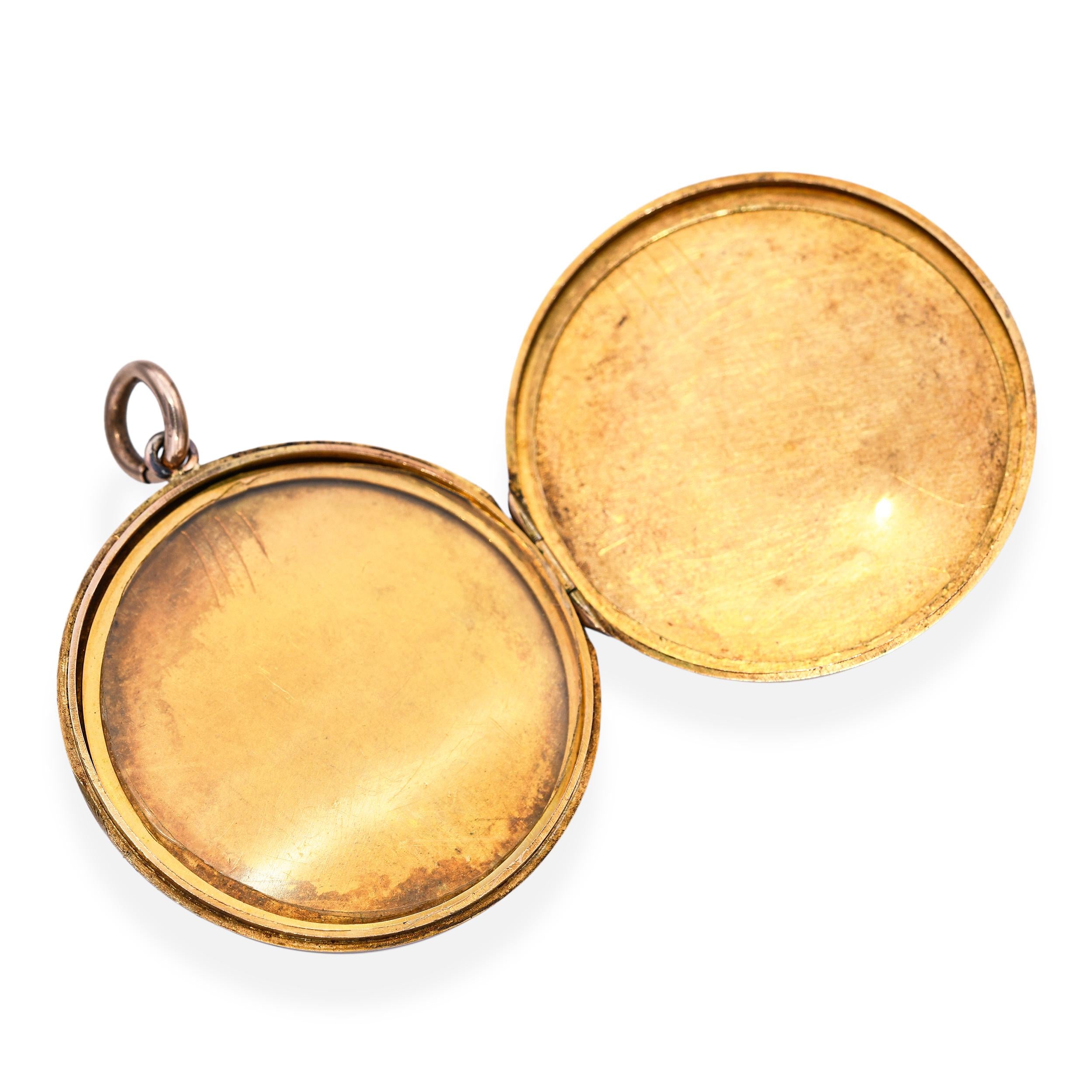 Antique 9k Gold Irish Harp Enamel Quis Separabit Crest Locket Pendant