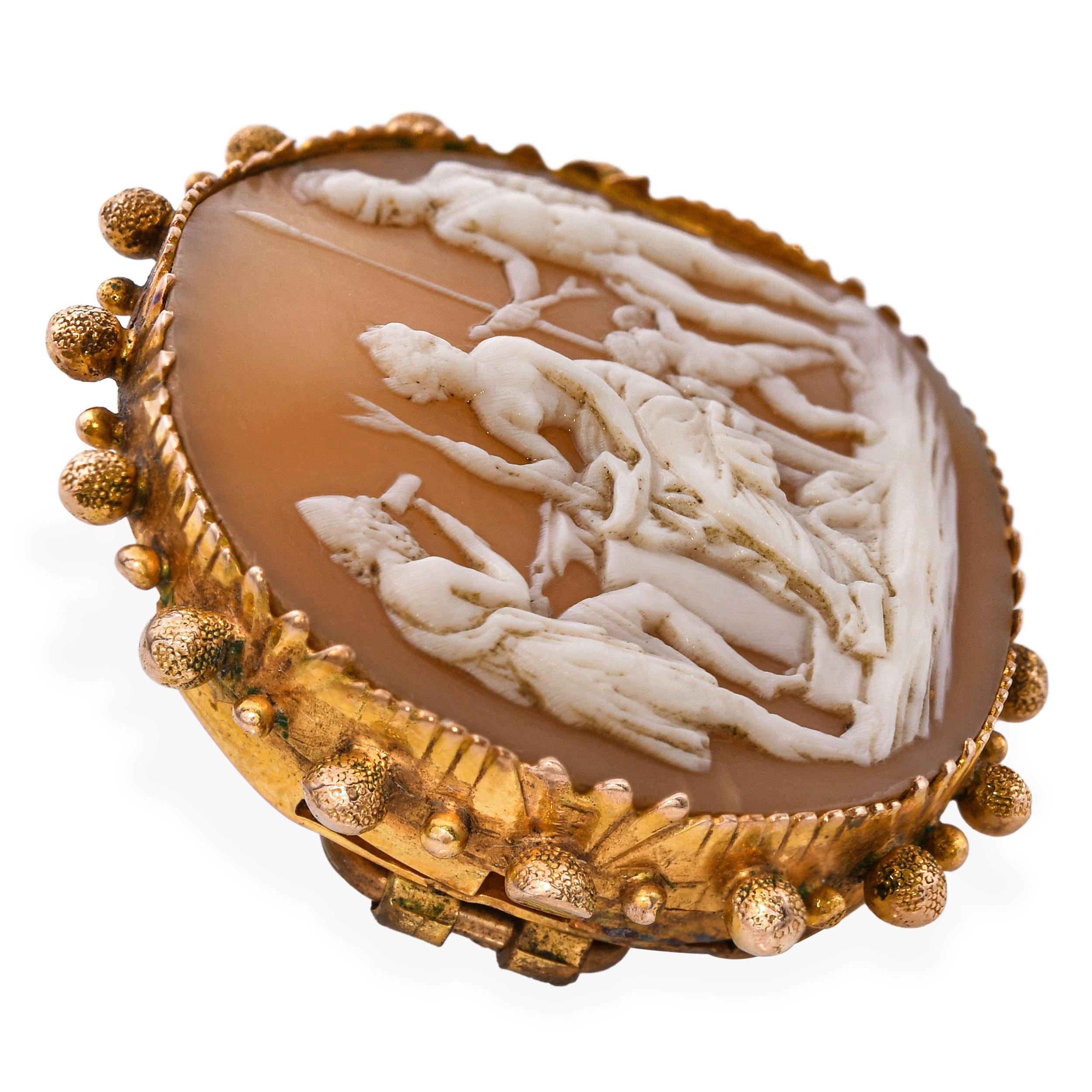 Antique 14k Yellow Gold Shell Cameo Vulcans Forge Venus with Husband Brooch