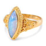 Vintage 24k Gold Opal Asian Floral Detail Ring
