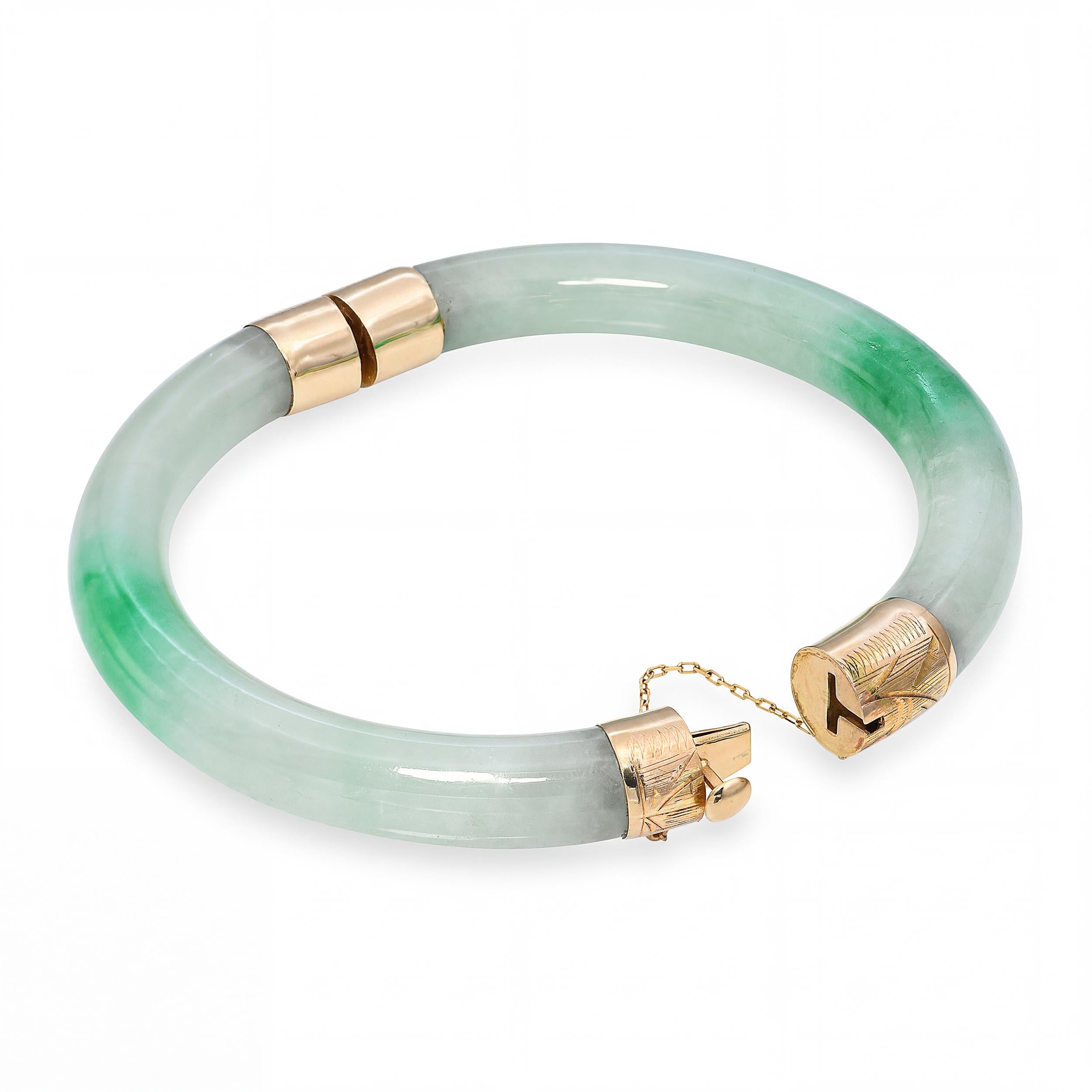 Vintage 14k Yellow Gold Jade Hinged Bangle Bracelet