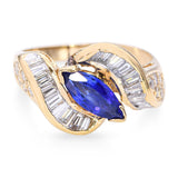 Vintage 18k Yellow Gold Blue Sapphire and 1.58tcw Diamond Ring