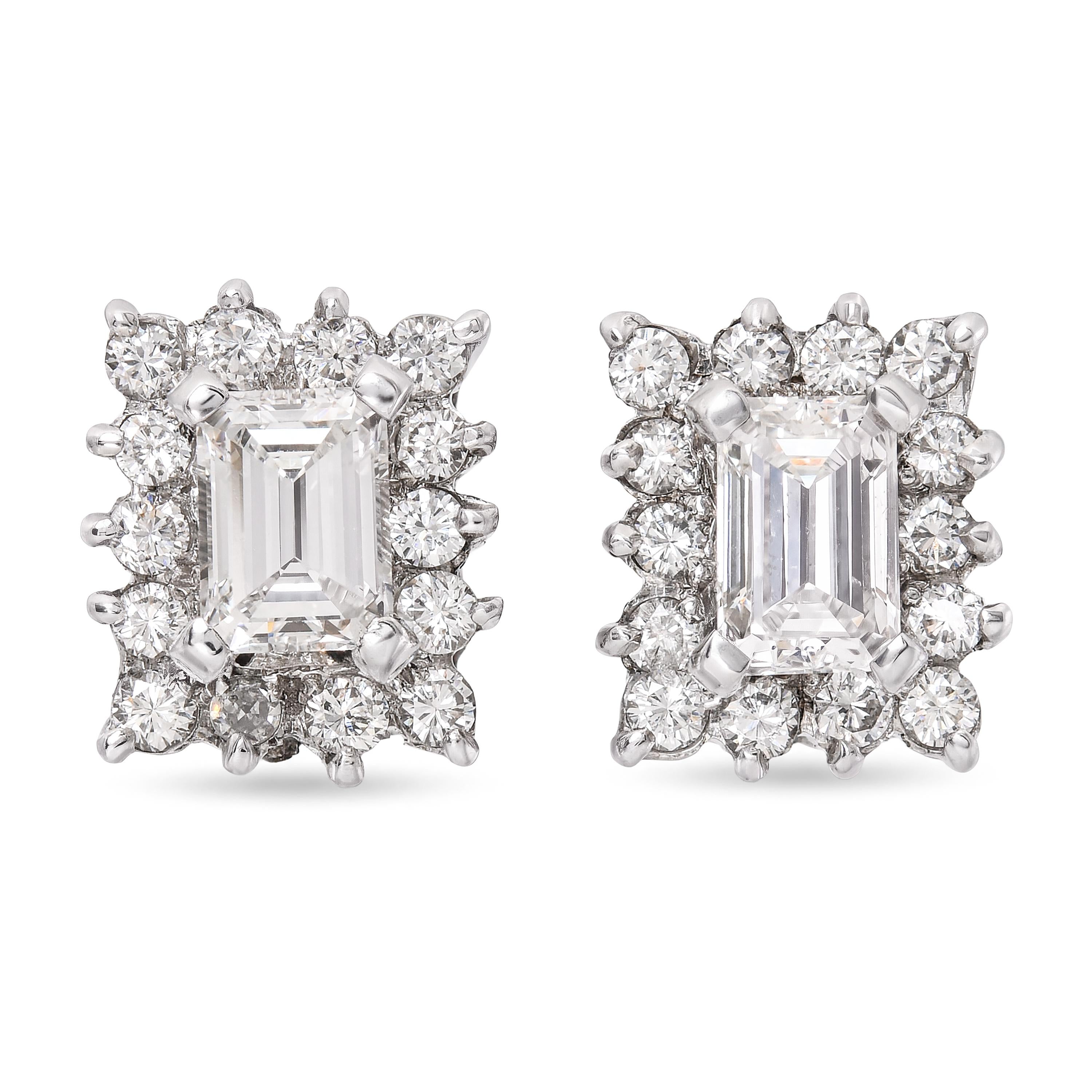 Vintage 10k White Gold 1.08tcw Diamond Stud Earrings