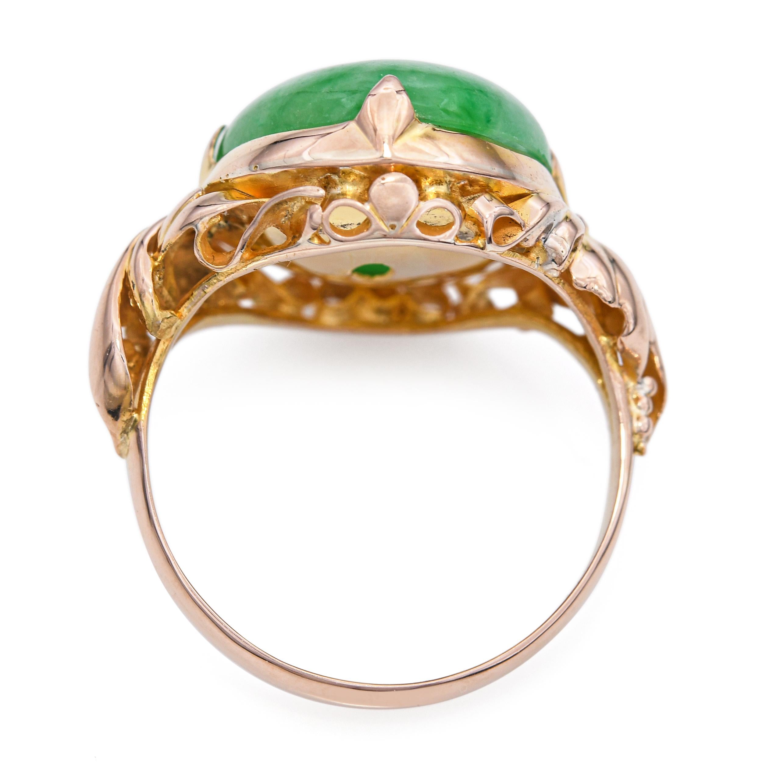 Vintage 14k Yellow Gold 8.45ct Green Jade Ring
