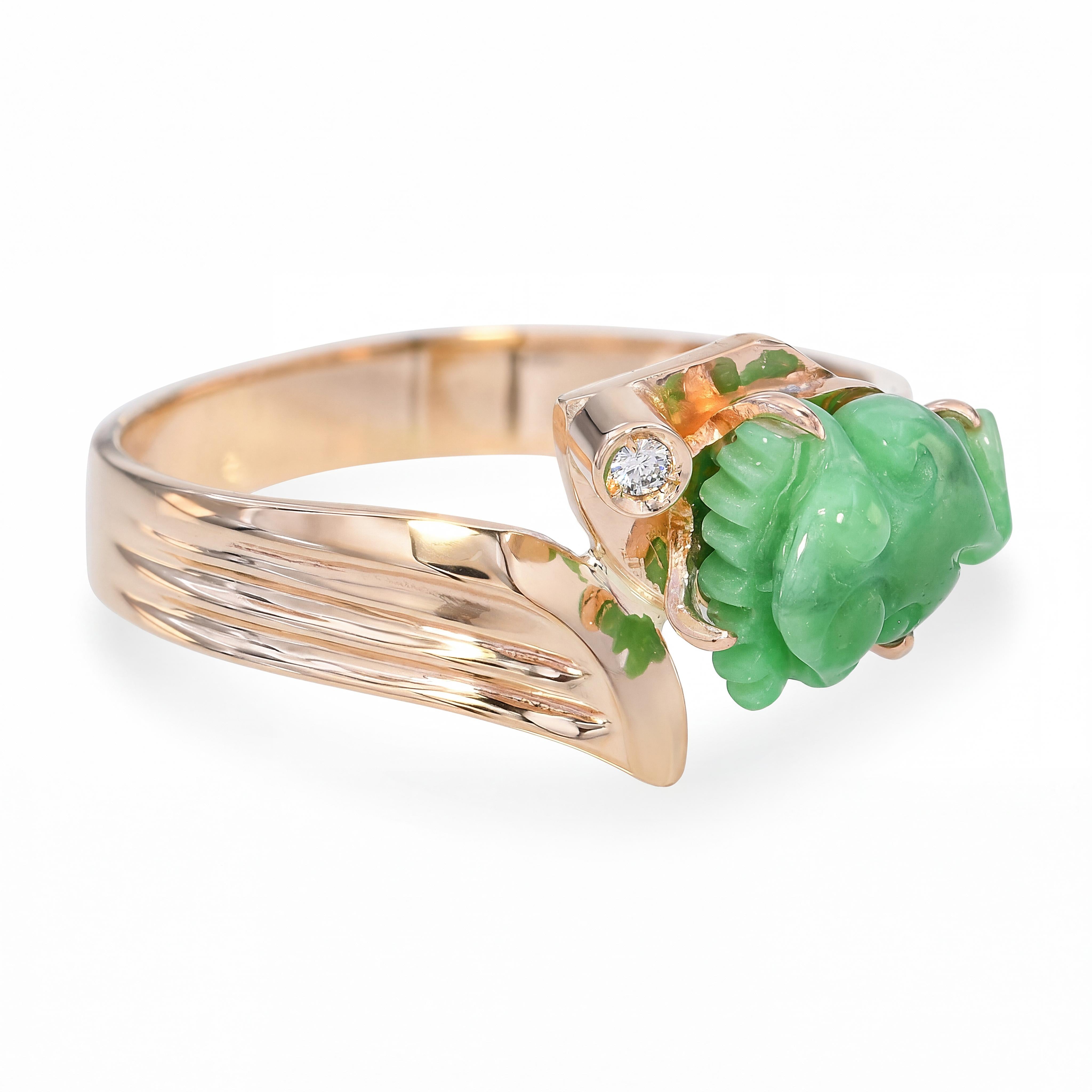 Vintage 18k Yellow Gold Jadeite Jade Frog and Diamond Ring