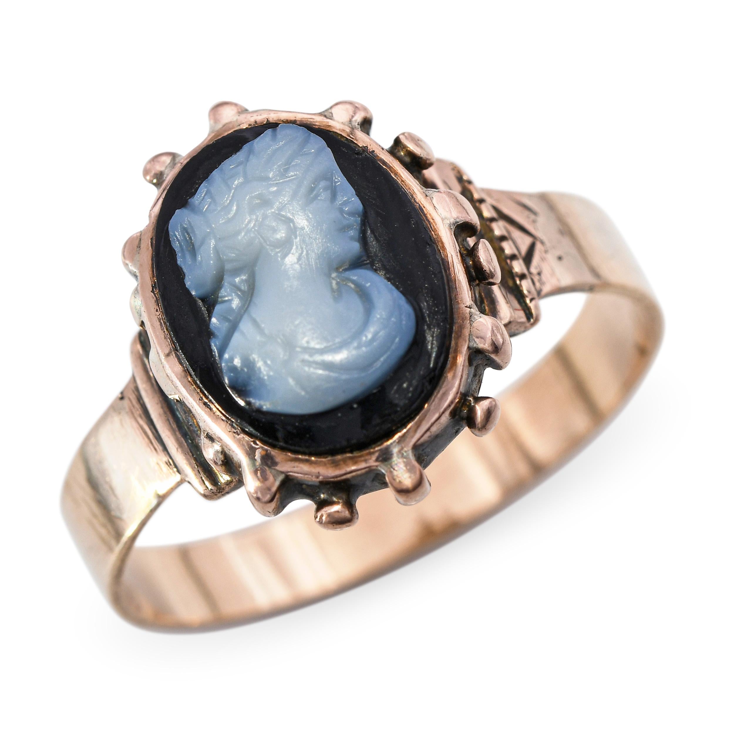 Antique 10k Yellow Gold Agate Cameo Ring