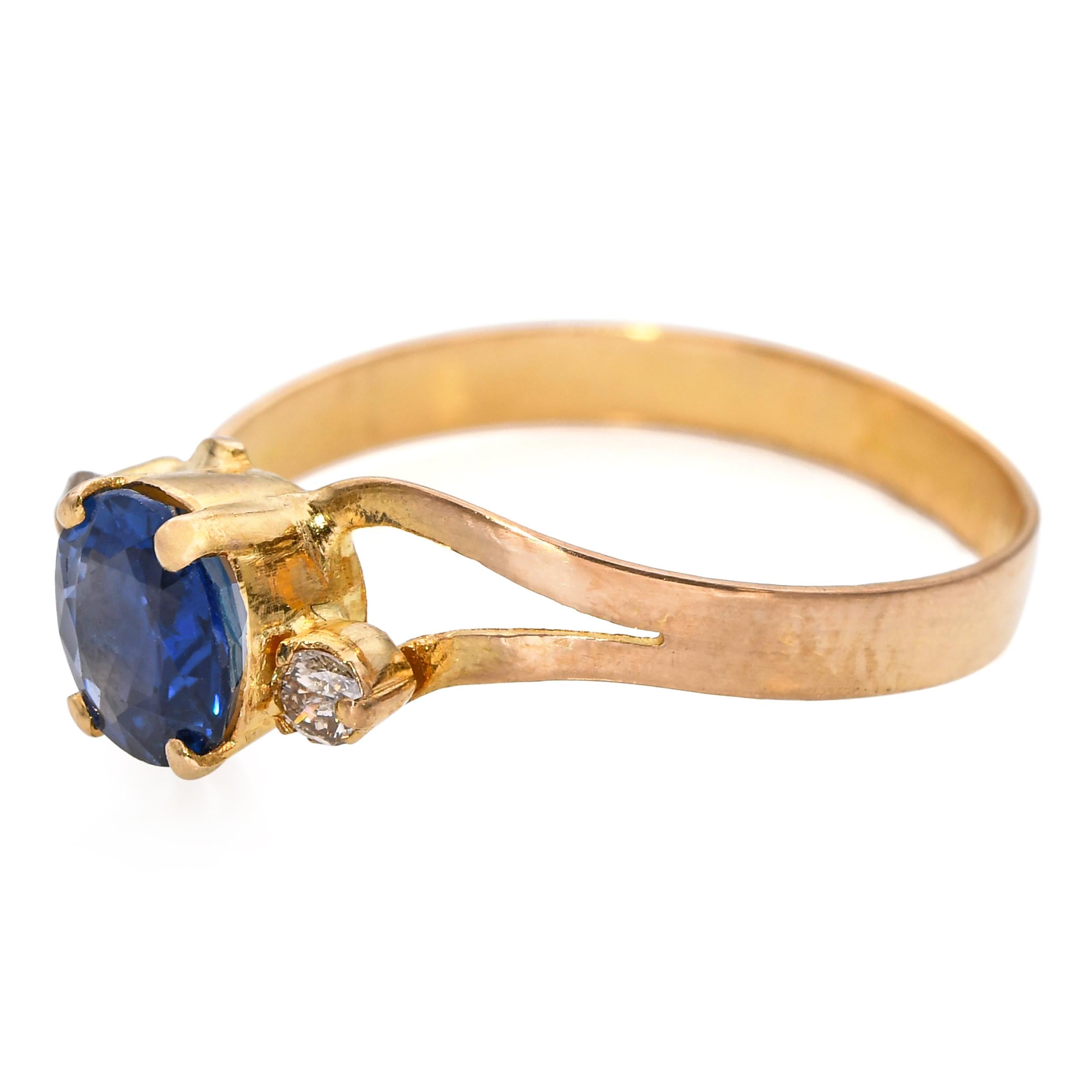 Vintage 14k Yellow Gold Diamond and 0.65ct Sapphire Ring