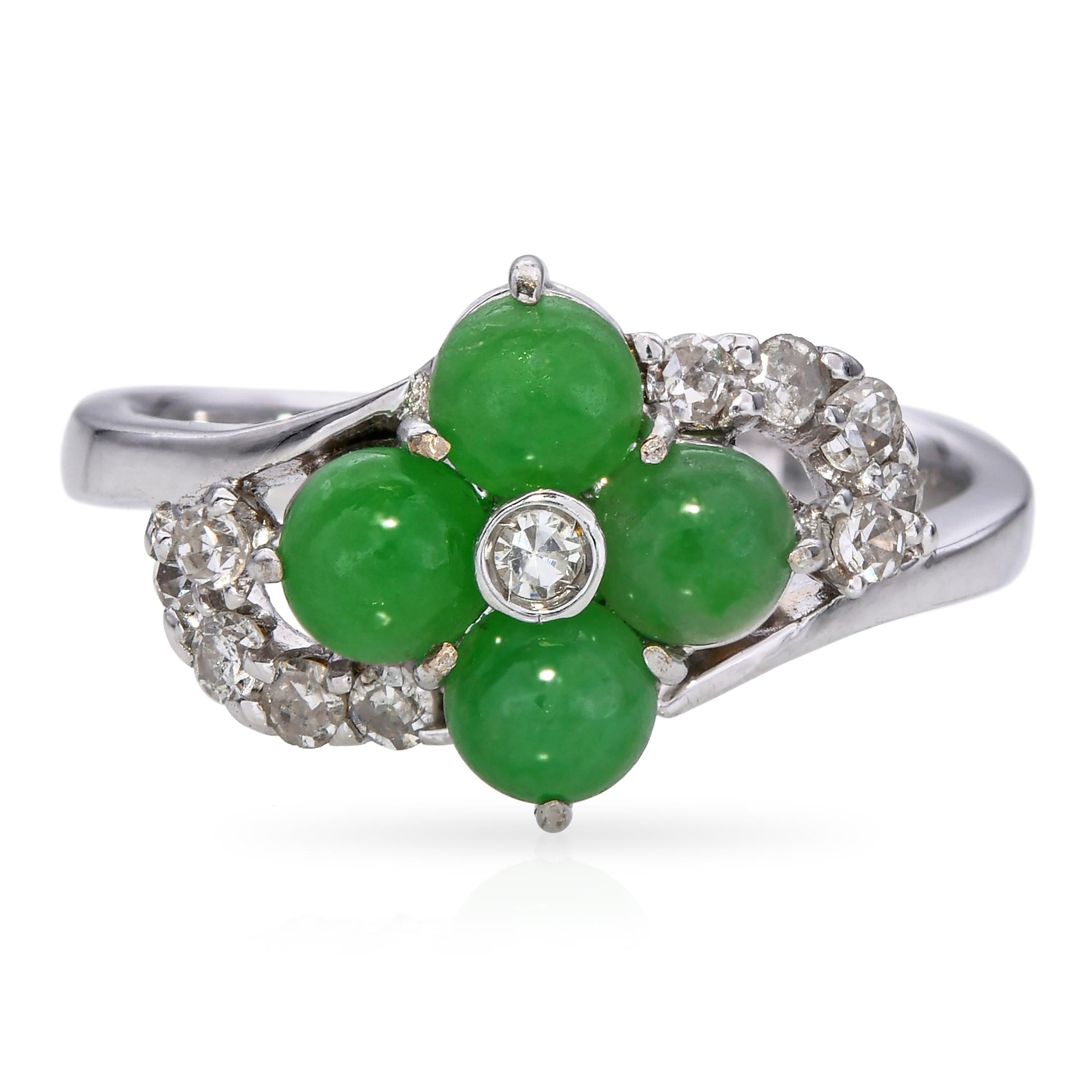 18k White Gold Diamond & Green Jade Flower Ring