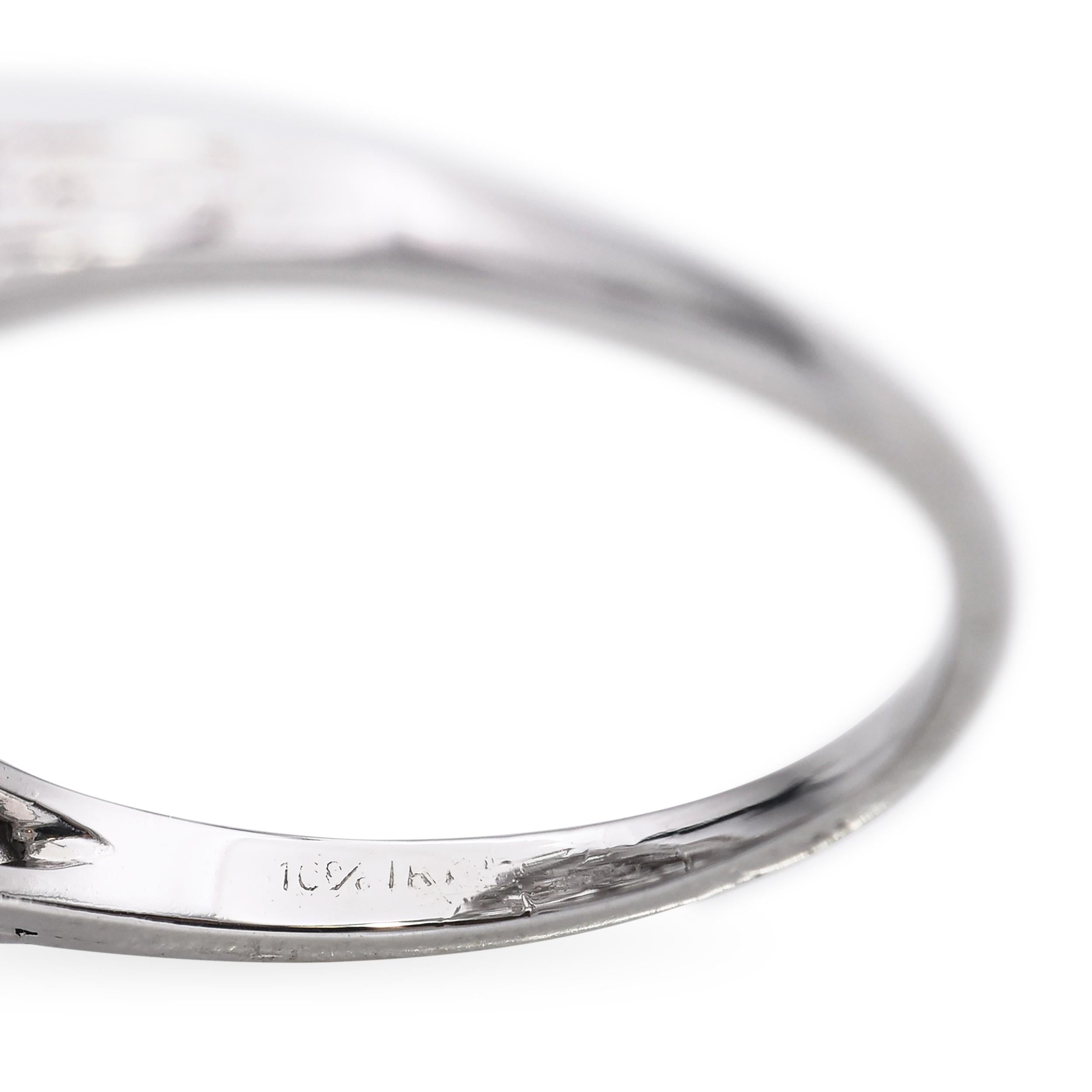 Vintage Platinum Art Deco 1.1tcw Diamond Motif Ring