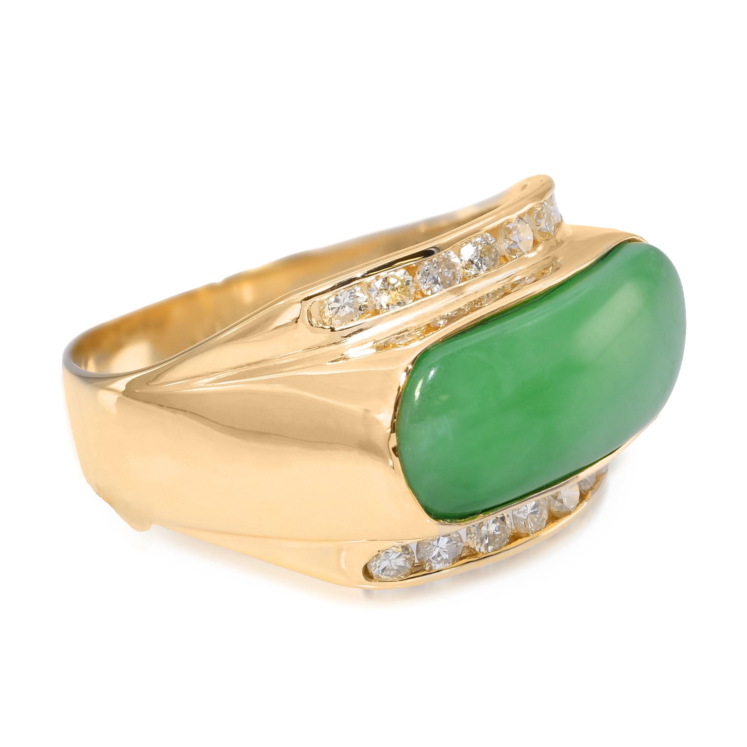 14k Yellow Gold Jadeite Jade and Diamond Ring