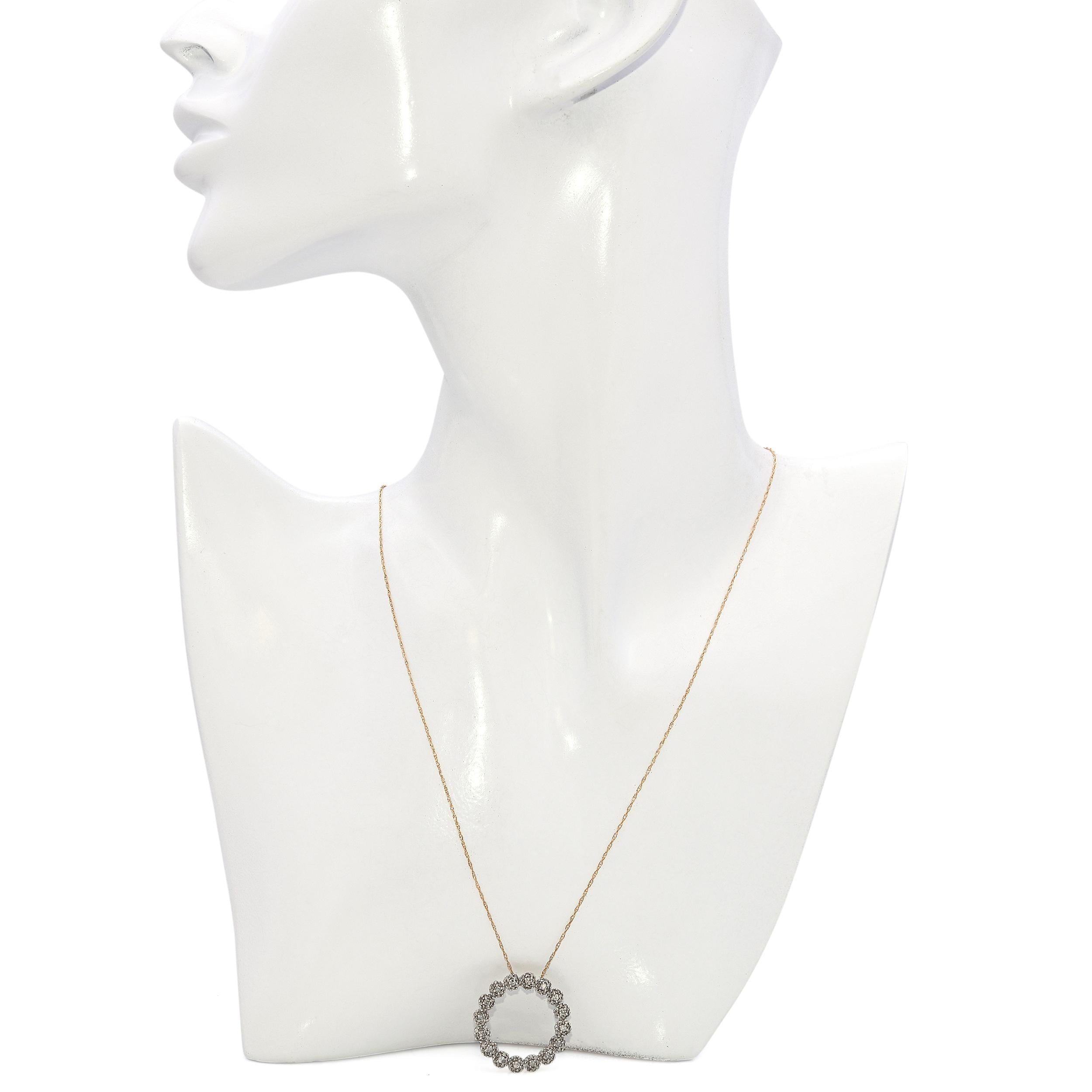 10k Yellow Gold 0.51tcw Diamond Wreath Pendant Necklace