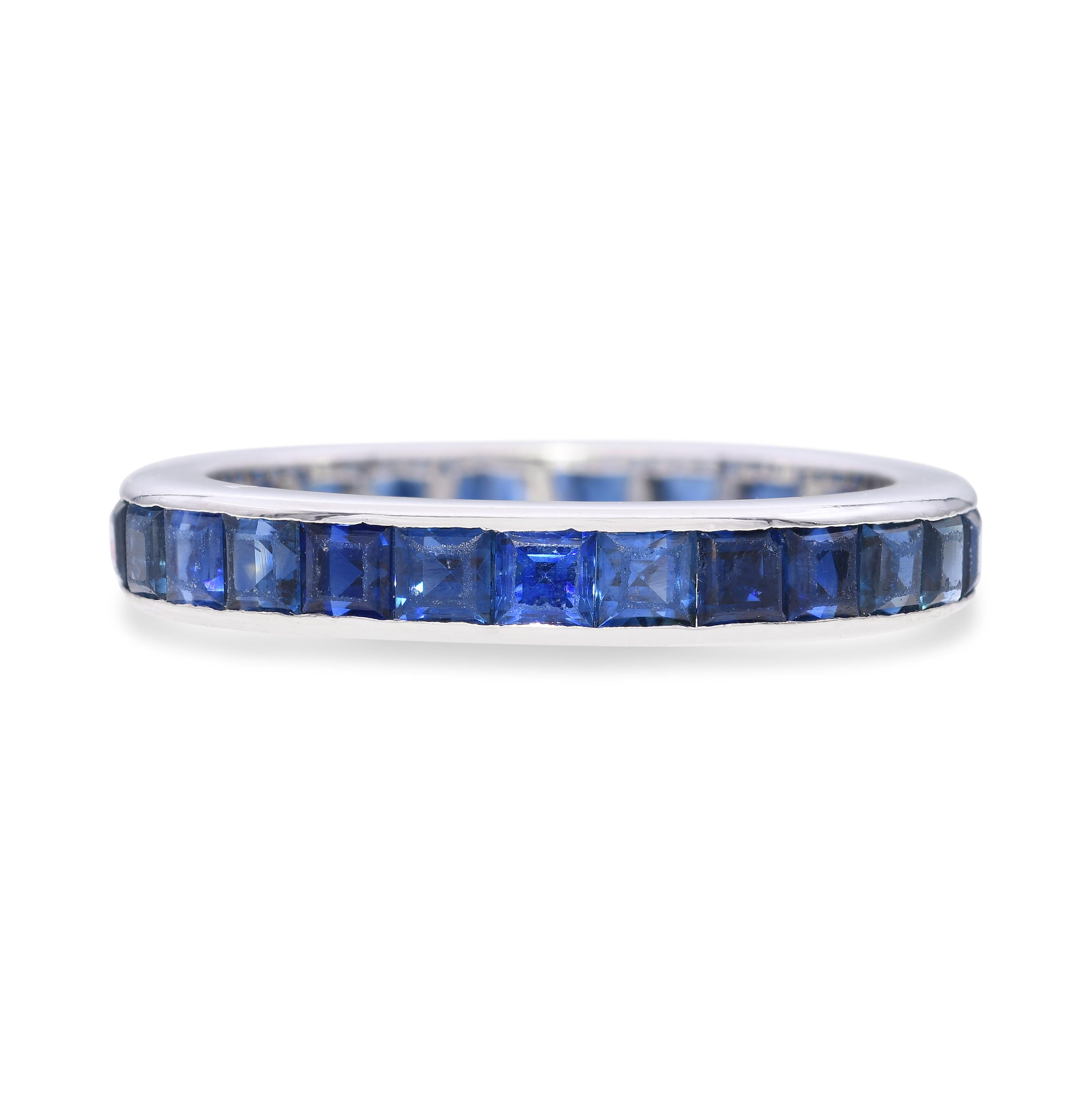 Vintage 18k White Gold 1.05tcw Sapphire Channel Set Band Ring