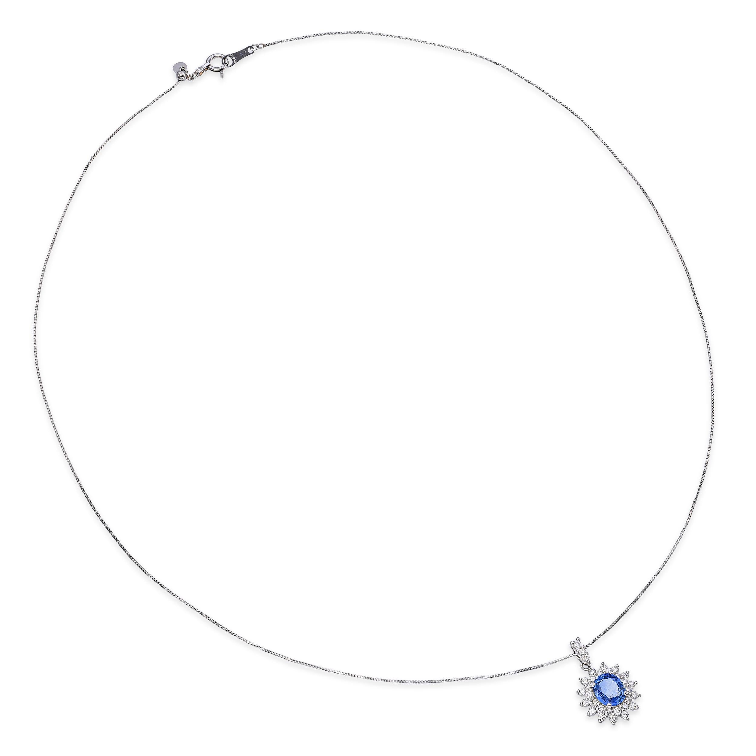 Platinum 1.04ct Sapphire And Diamond Pendant Necklace