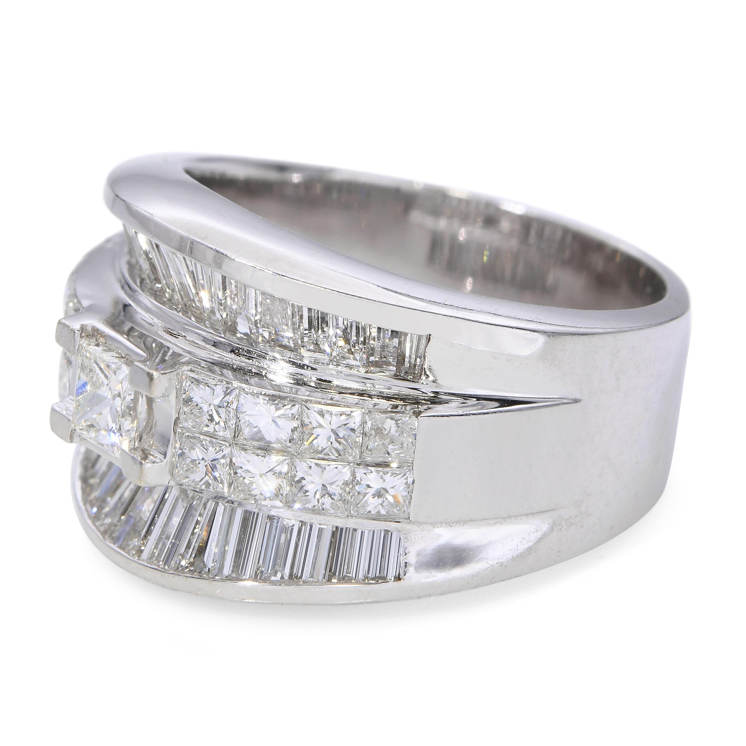14k White Gold Princess Cut and Baguette Diamond Statement Ring