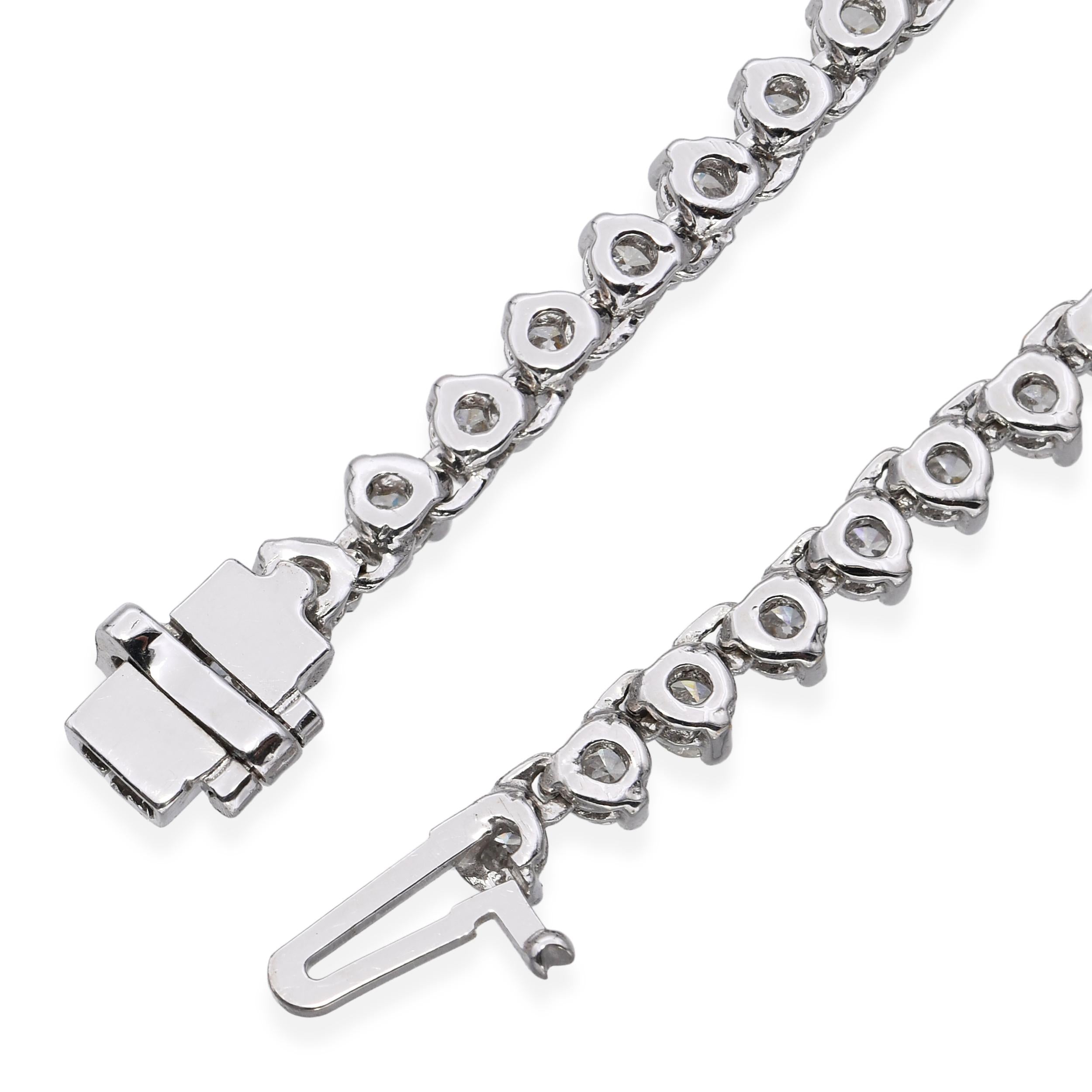 17k White Gold 11.98tcw Diamond Tennis Necklace