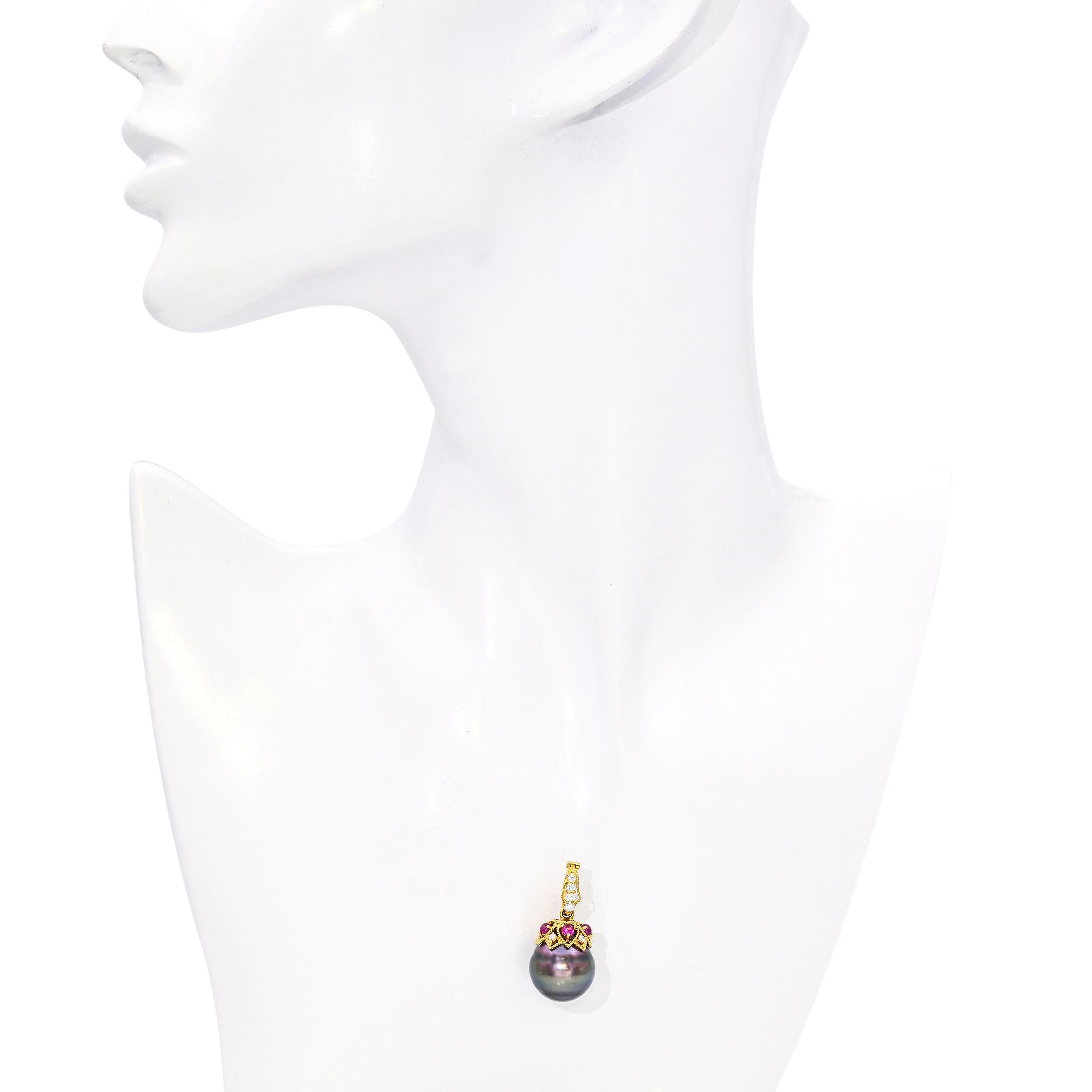 Vintage 18k Yellow Gold 0.30tcw Ruby and 0.15tcw Diamond Tahitian Pearl Pendant