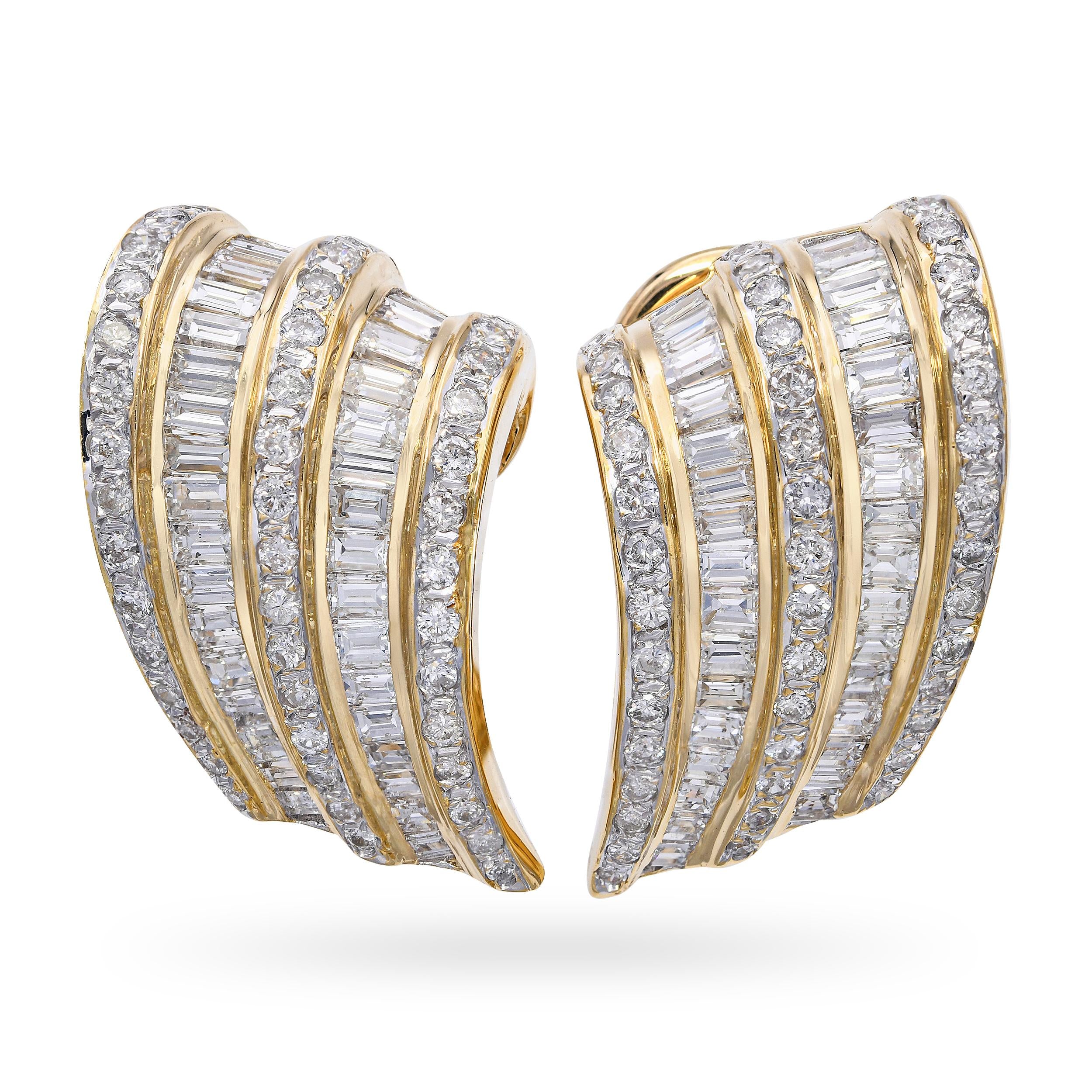 Vintage 18k Yellow Gold Diamond Earrings