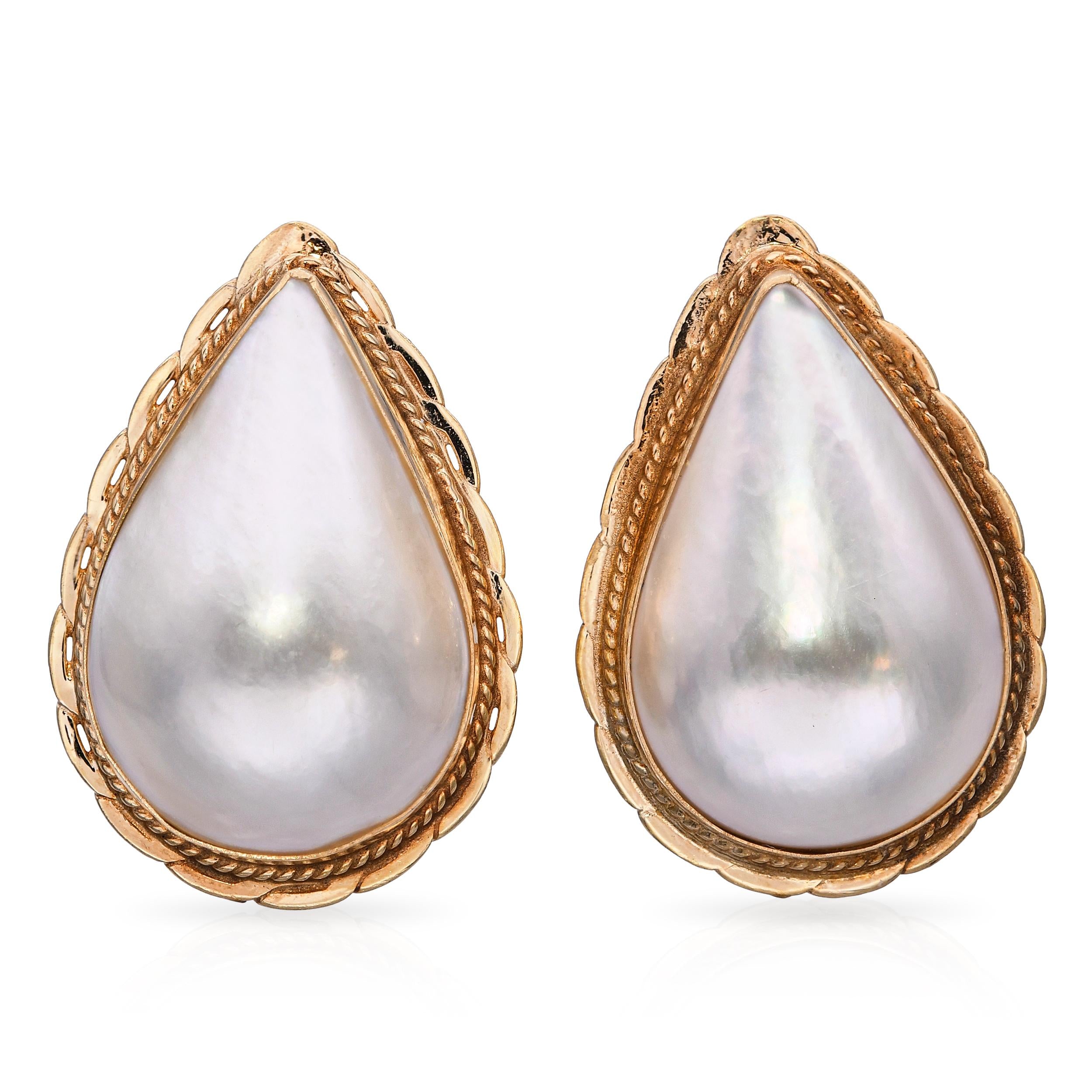 Vintage 14k Yellow Gold Mabe Pearl Teardrop Earrings
