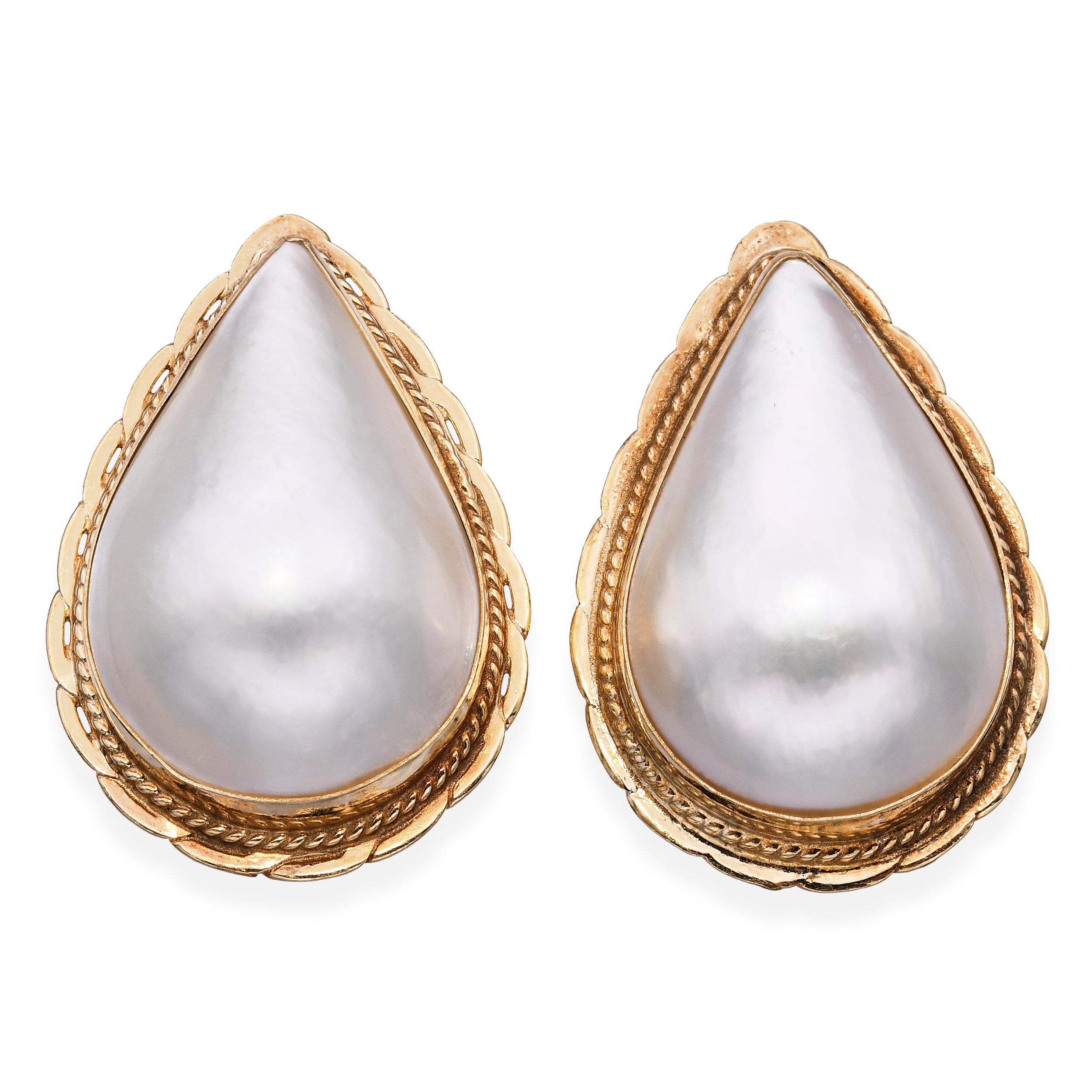 Vintage 14k Yellow Gold Mabe Pearl Teardrop Earrings