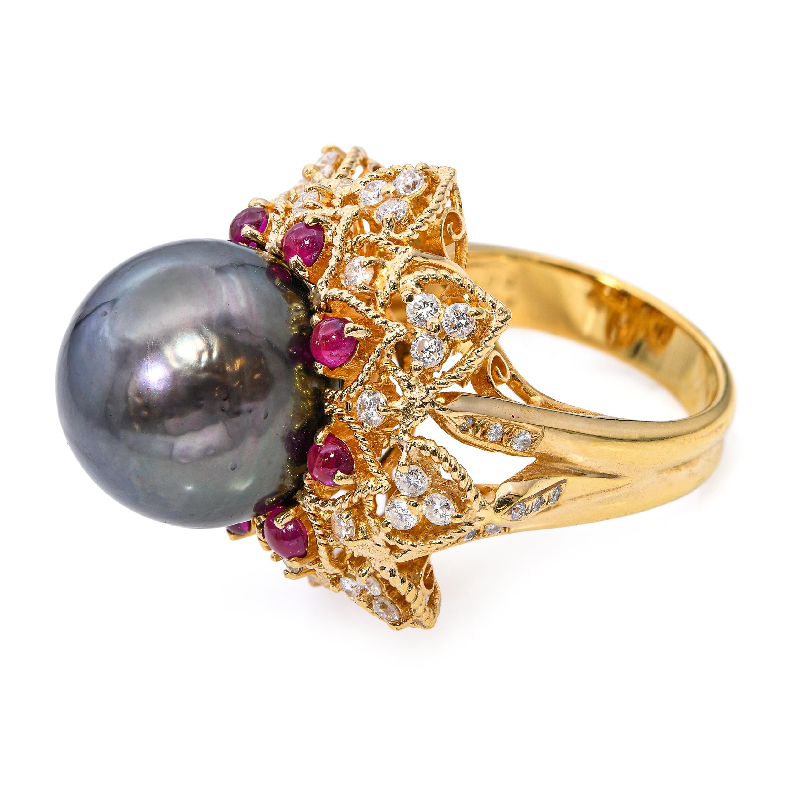 Vintage 18k Yellow Gold Tahitian Pearl Ruby and Diamond Ring