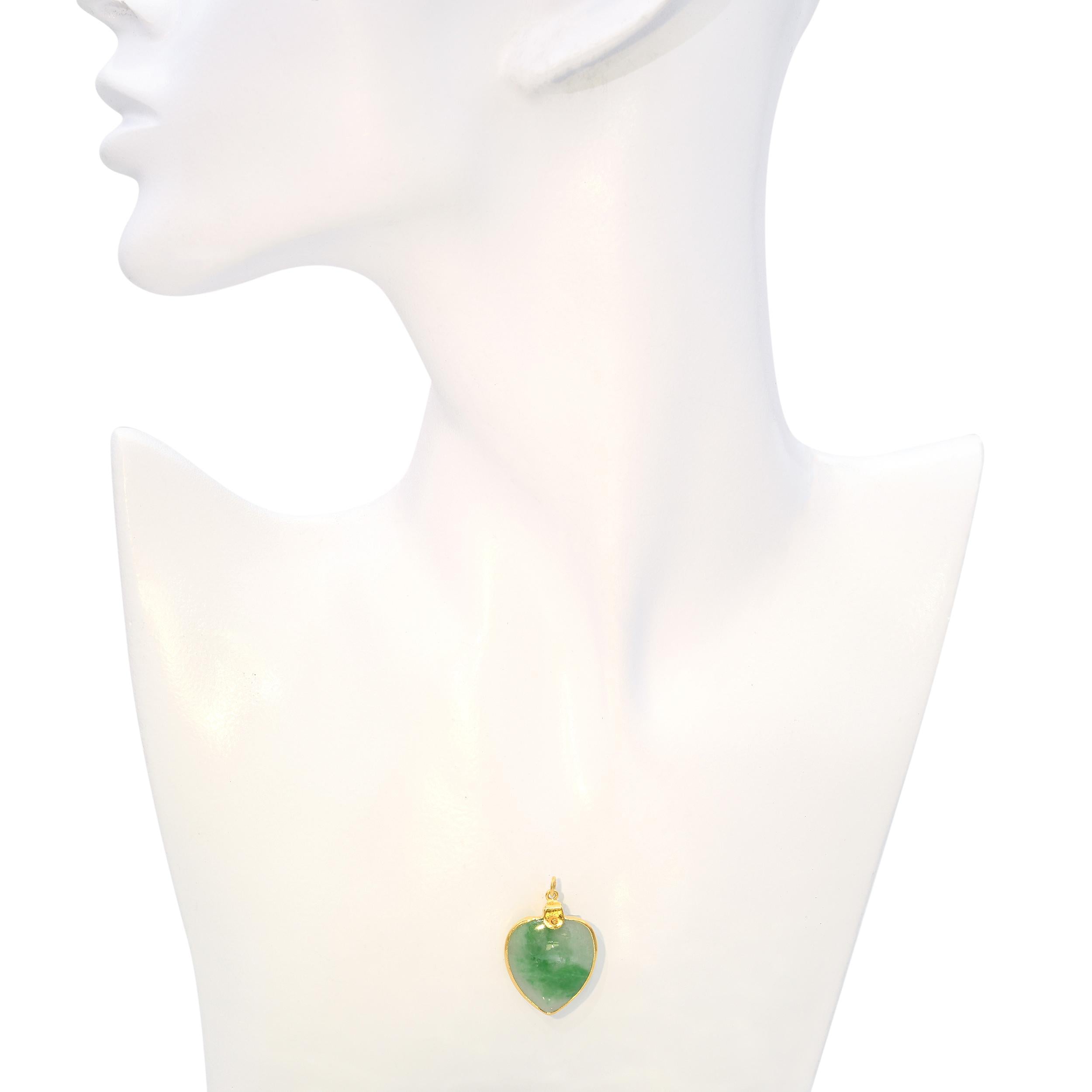Vintage 21k Yellow Gold Jadeite Jade Heart Pendant