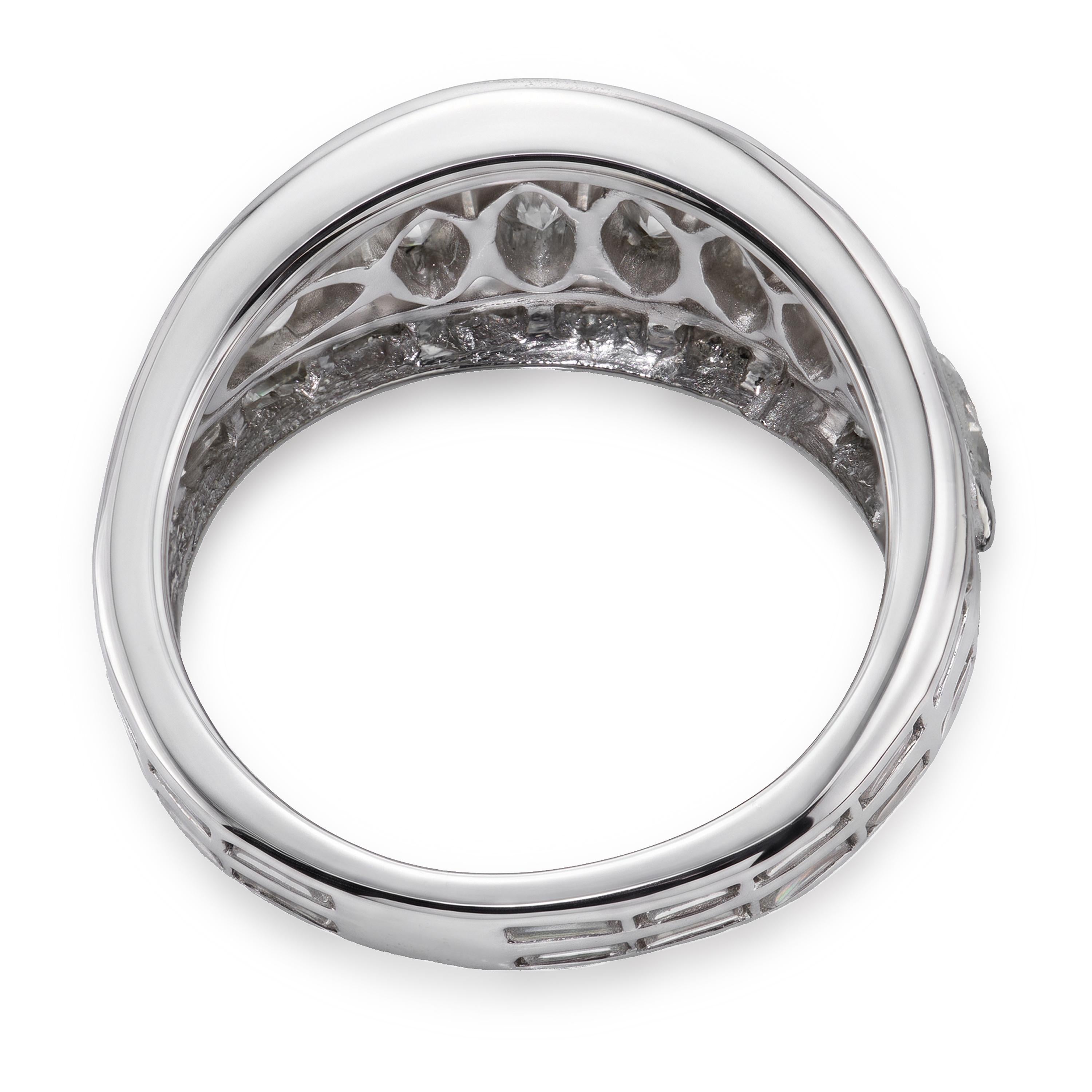 Vintage Platinum Marquise Diamond Graduated Ring