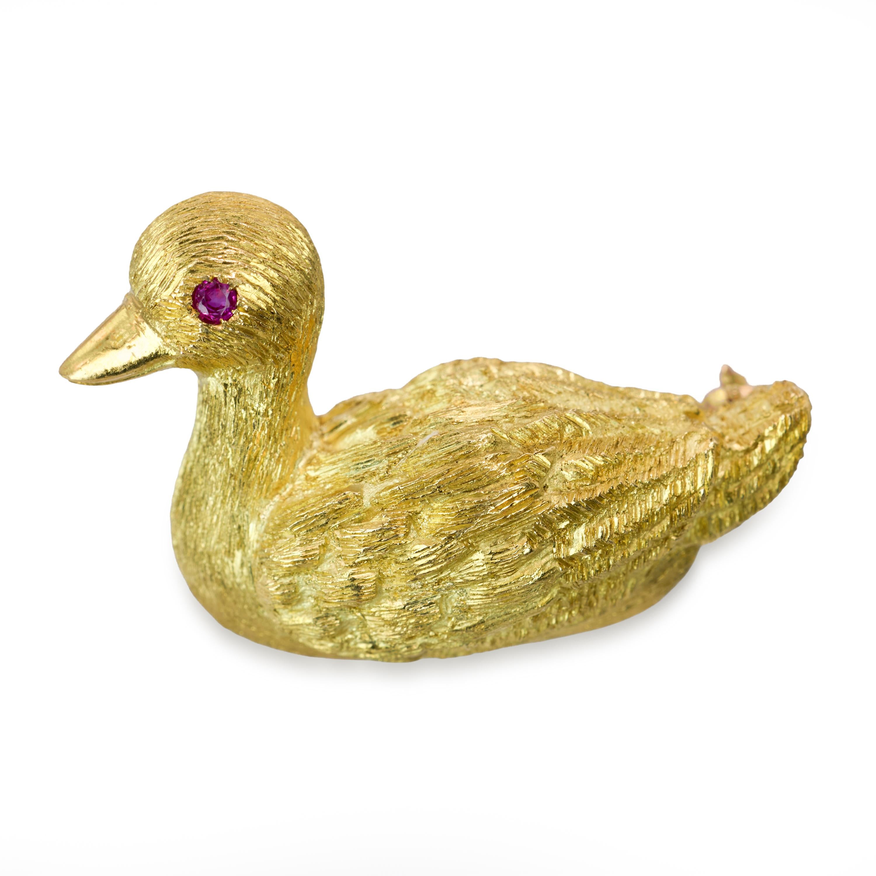 Vintage Tiffany & Co 18k Yellow Gold Ruby Duck Brooch