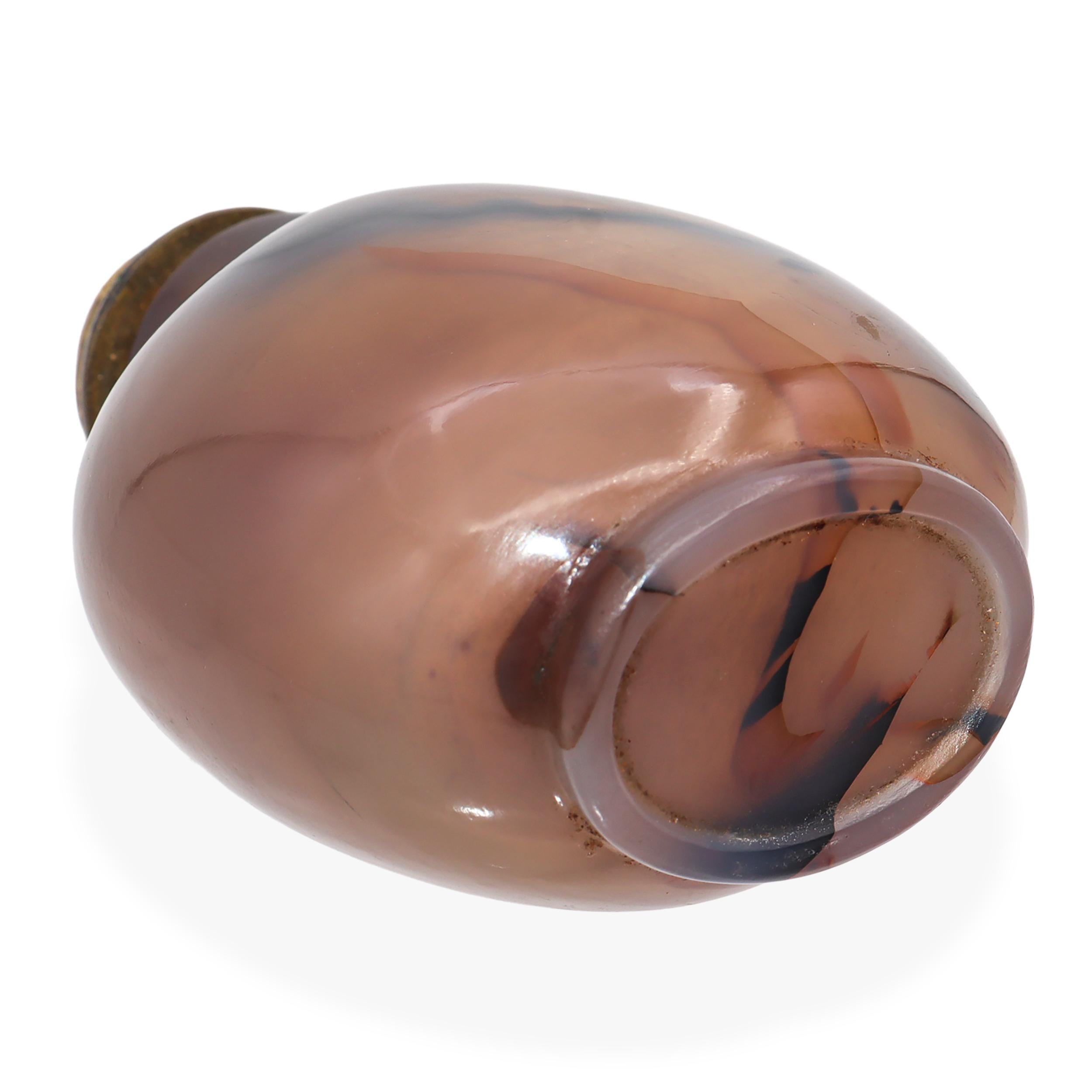 Antique Chinese Agate Snuff Bottle