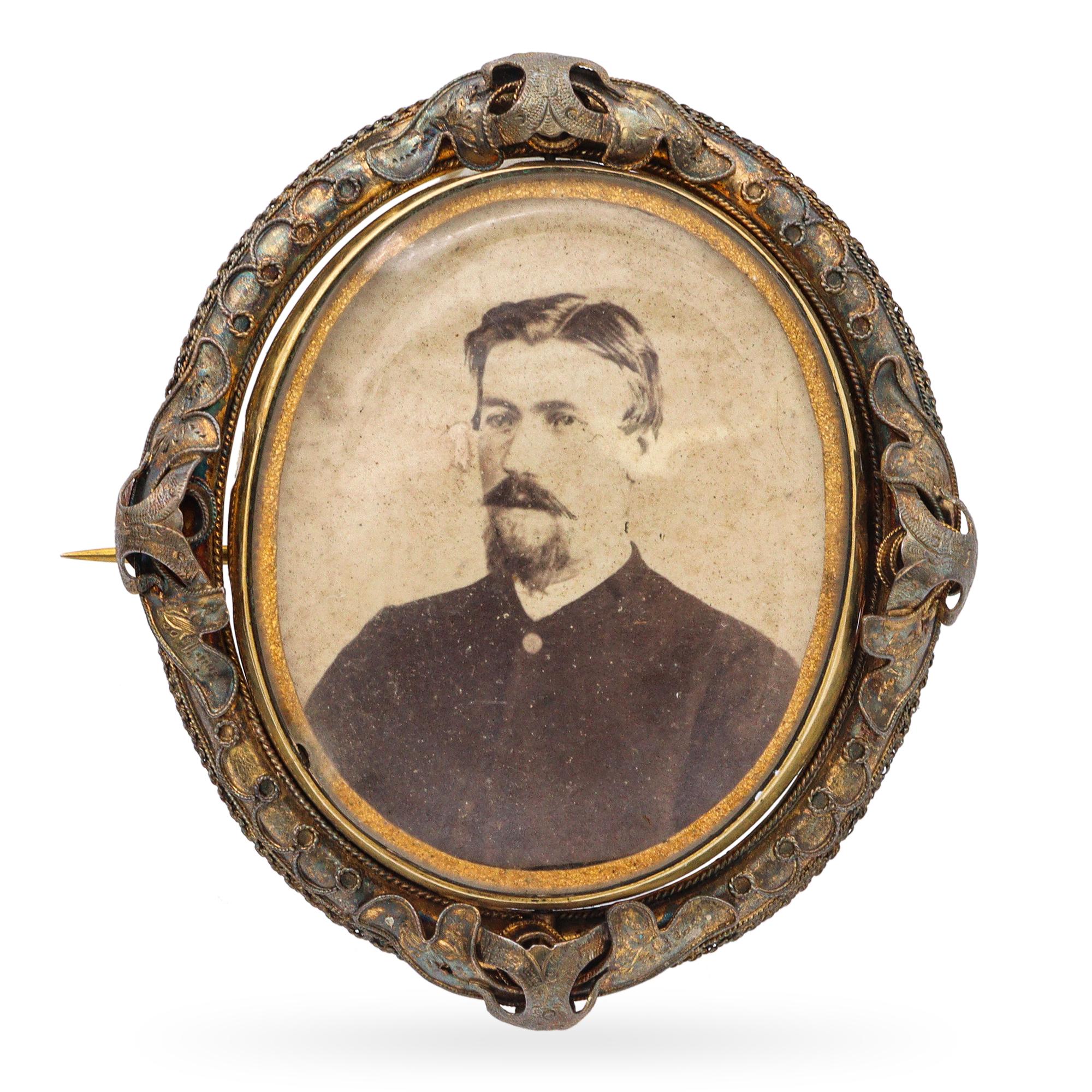 Antique Victorian Yellow Gold Portrait Mourning Brooch