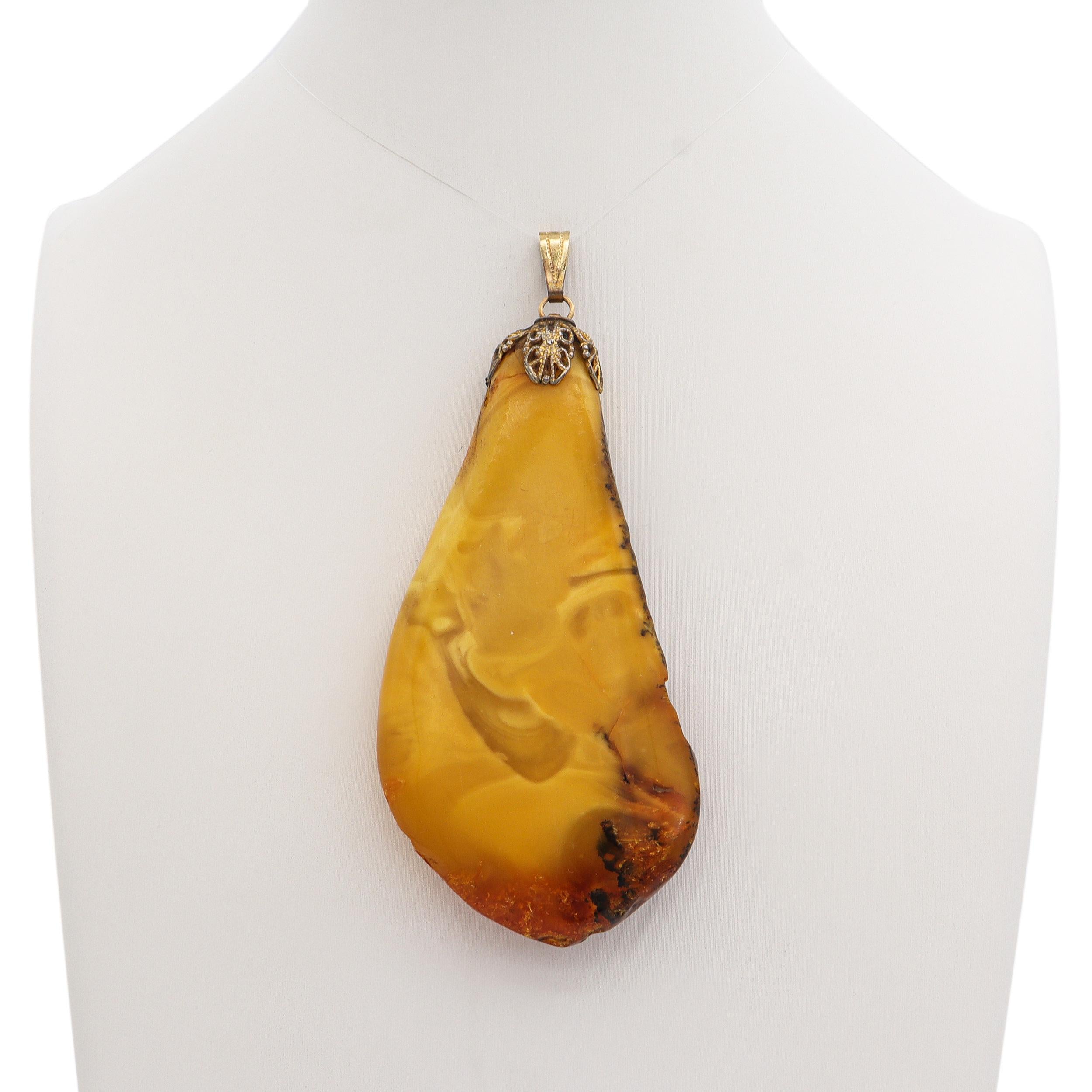 Vintage Baltic Amber Butterscotch & Honey Necklace with Large Amber Pendant