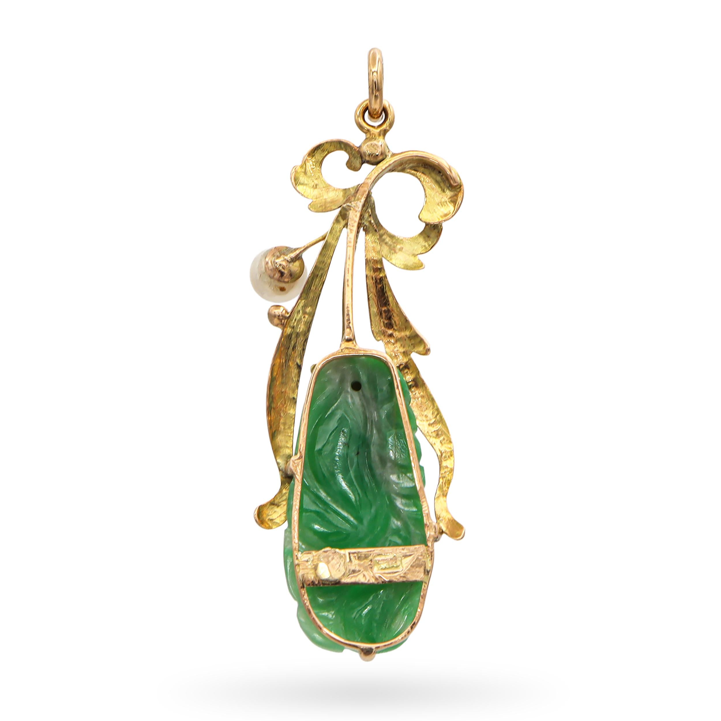 Vintage 13k Yellow Gold Jade and Pearl Floral Pendant