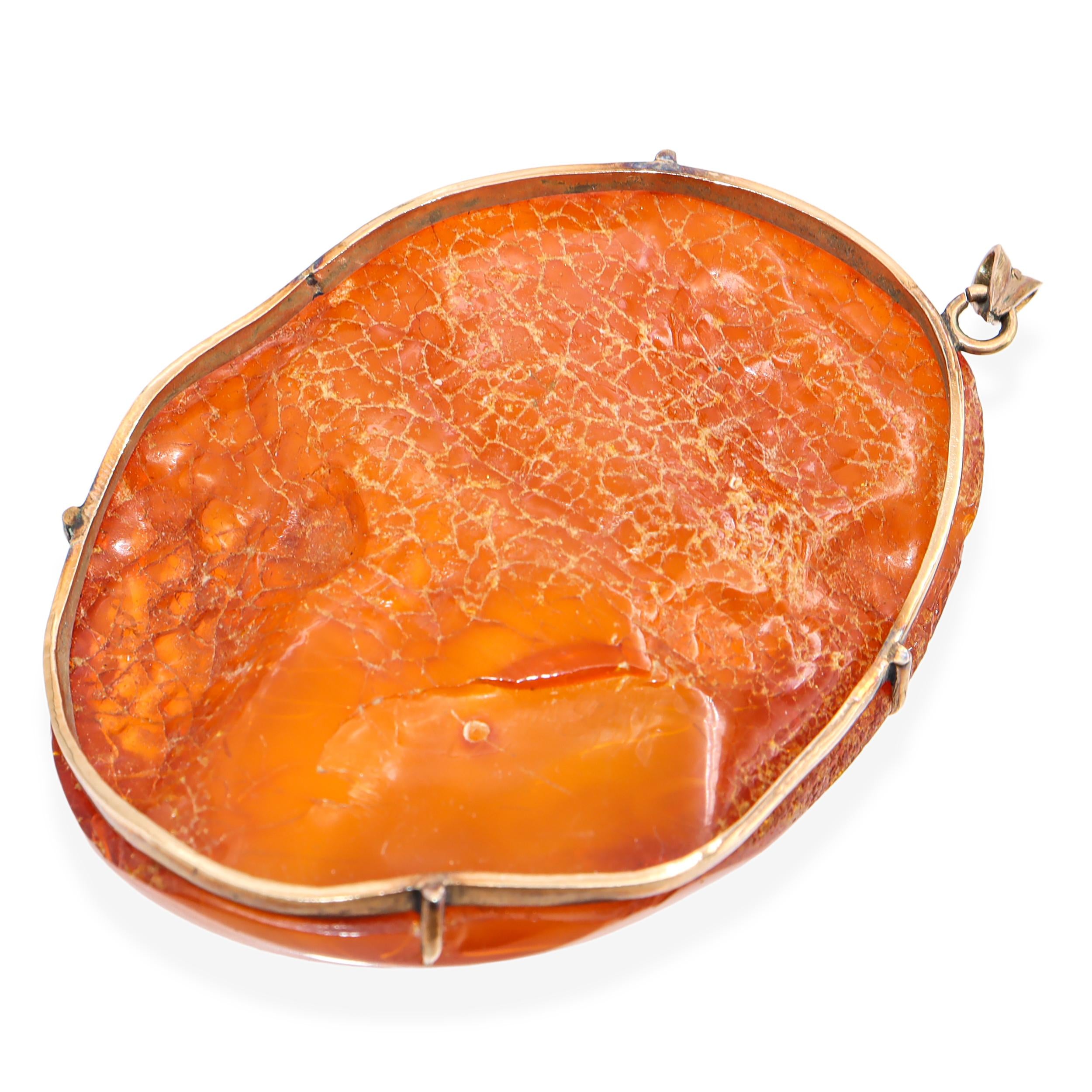 Vintage 10k Yellow Gold Amber Pendant