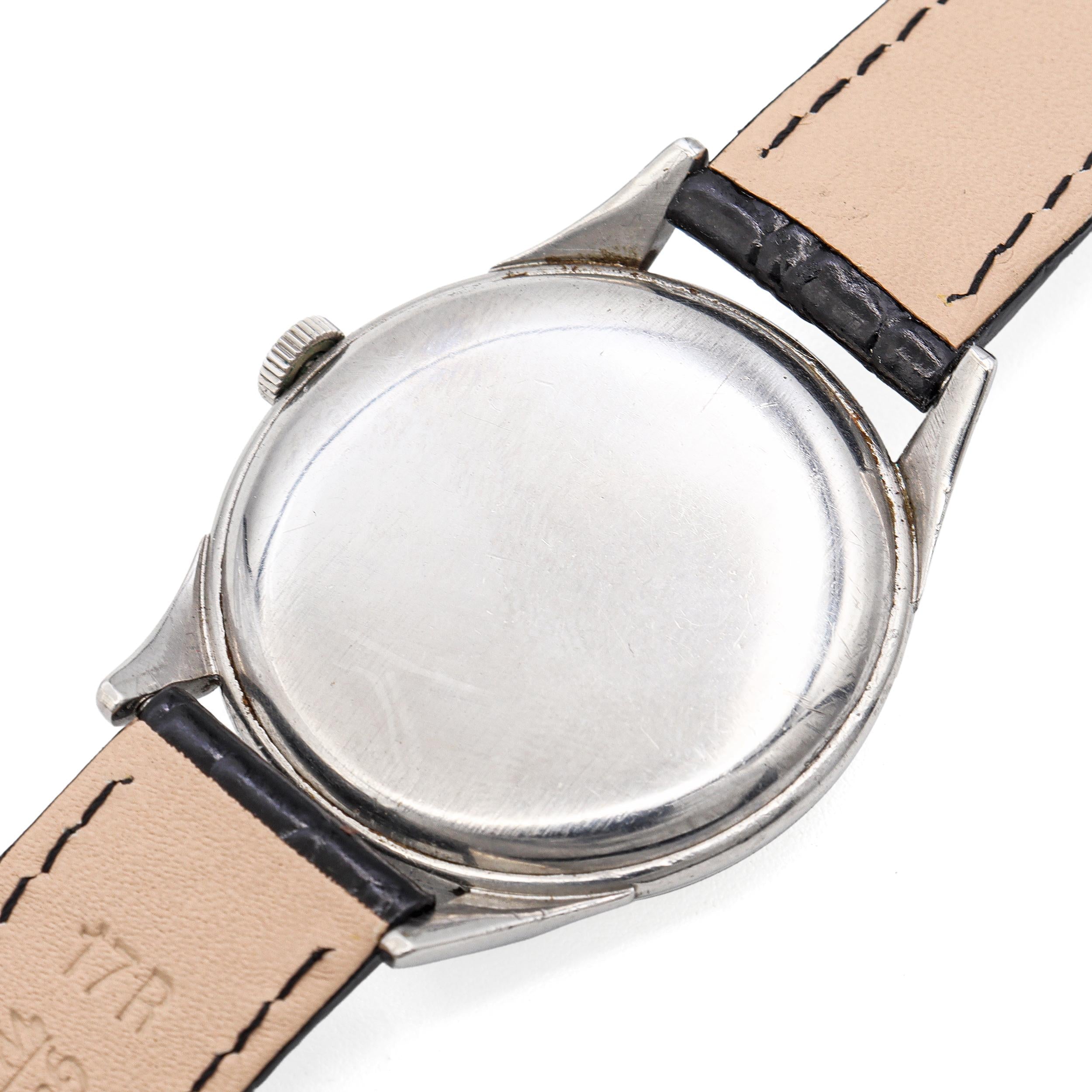 Vintage Omega Stainless Steel Hand-Wind Men's Watch Ref 2605-4 Cal 265