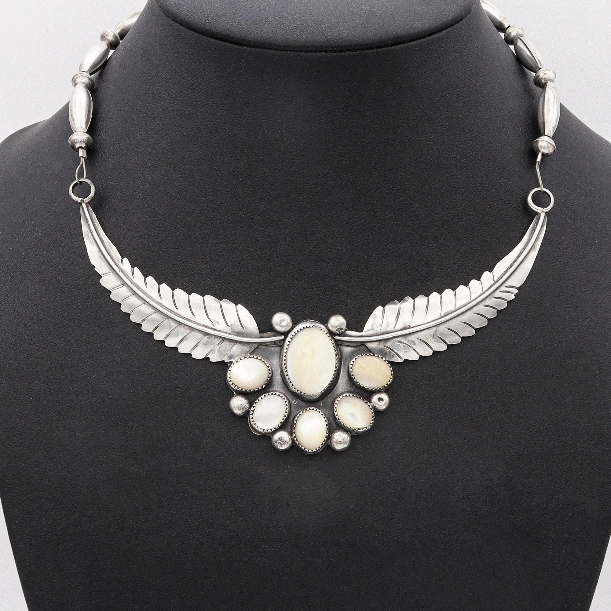 Vintage Southwestern Sterling Silver Moonstone Necklace