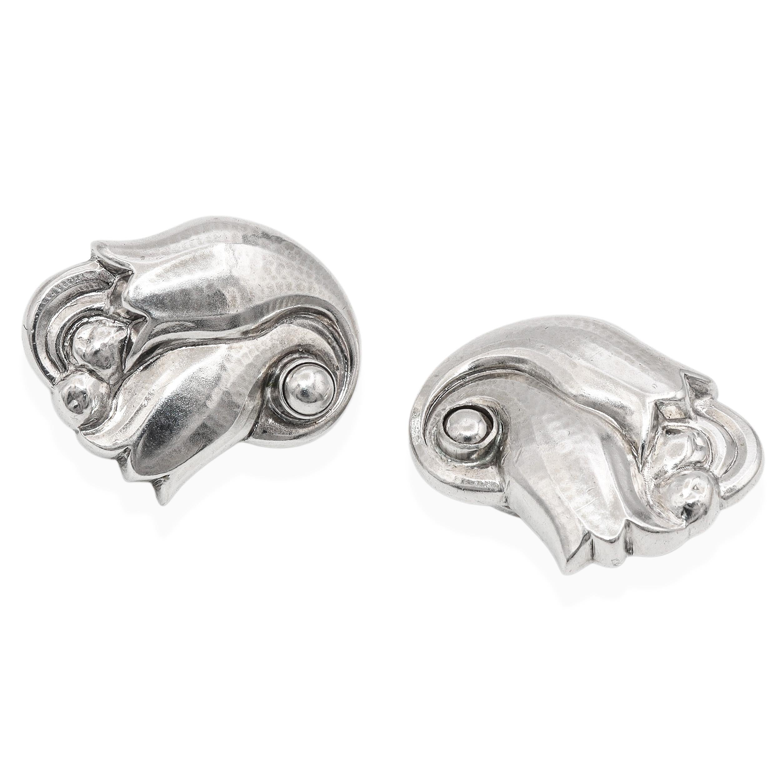Vintage Georg Jensen Hammered Tulip 100 Denmark Sterling Silver Clip On Earrings