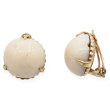 Vintage Yellow Gold Angel Skin Coral Cabochon Clip On Earrings