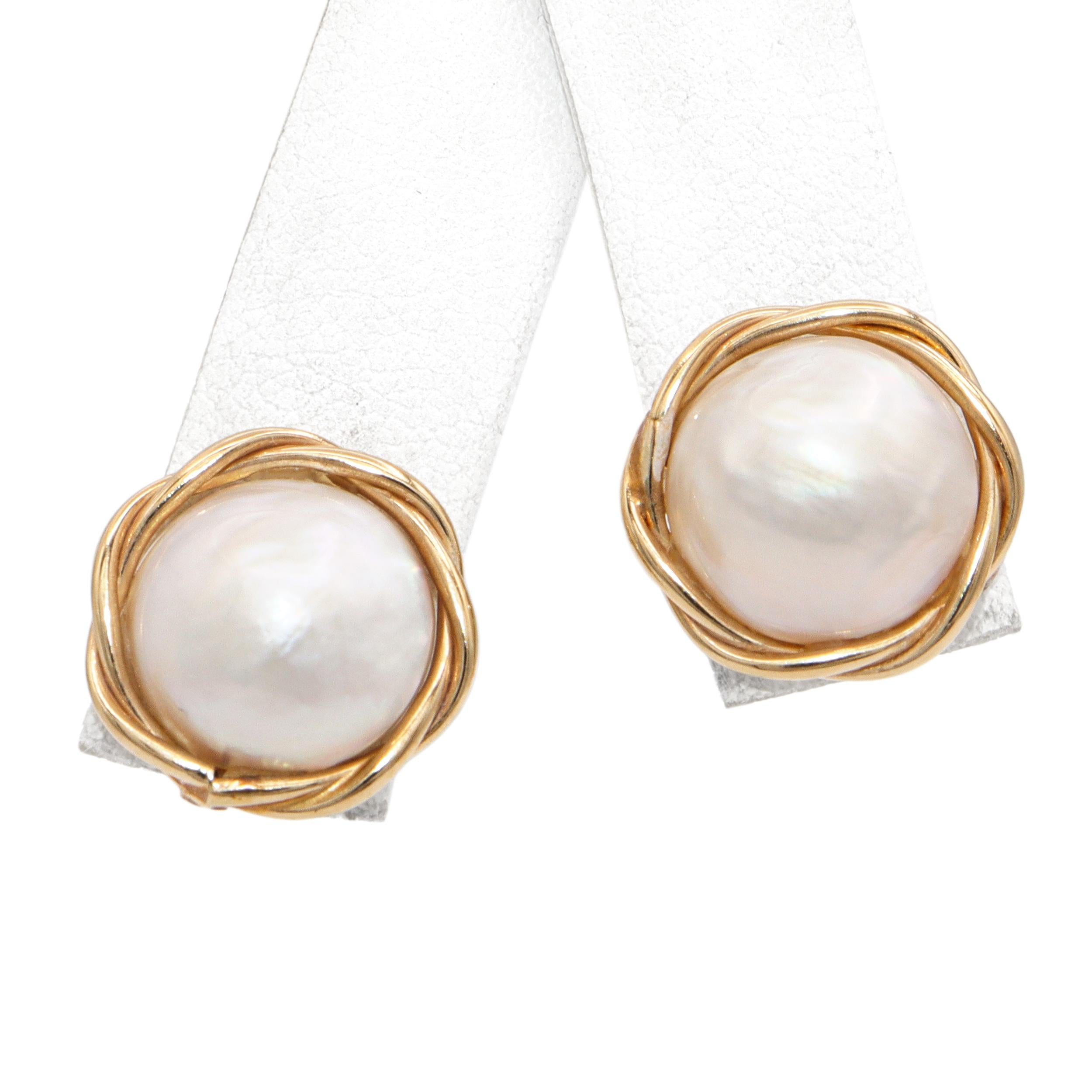 Vintage 14k Yellow Gold Mabe Pearl Earrings
