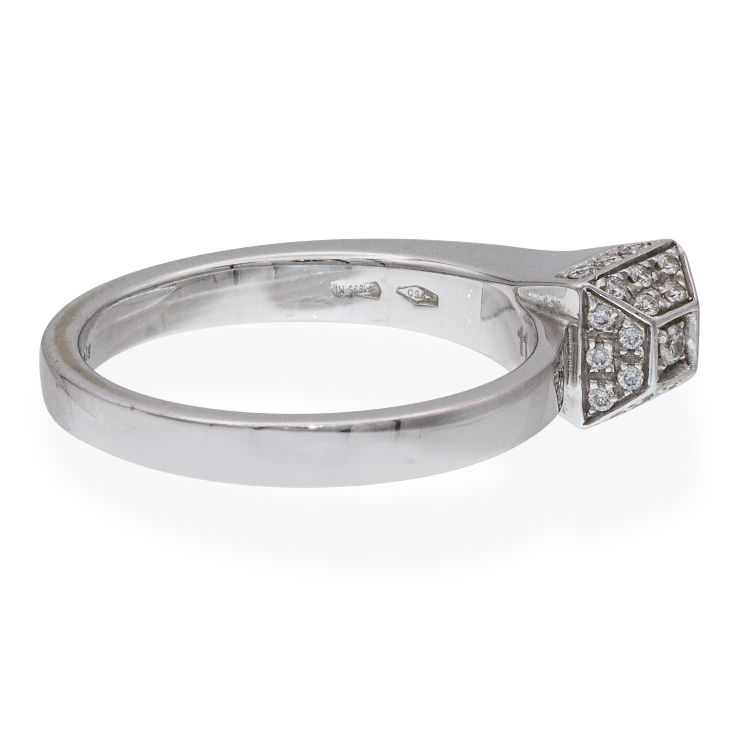 Gucci 18k White Gold Diamond Pave Chiodo Nail Ring