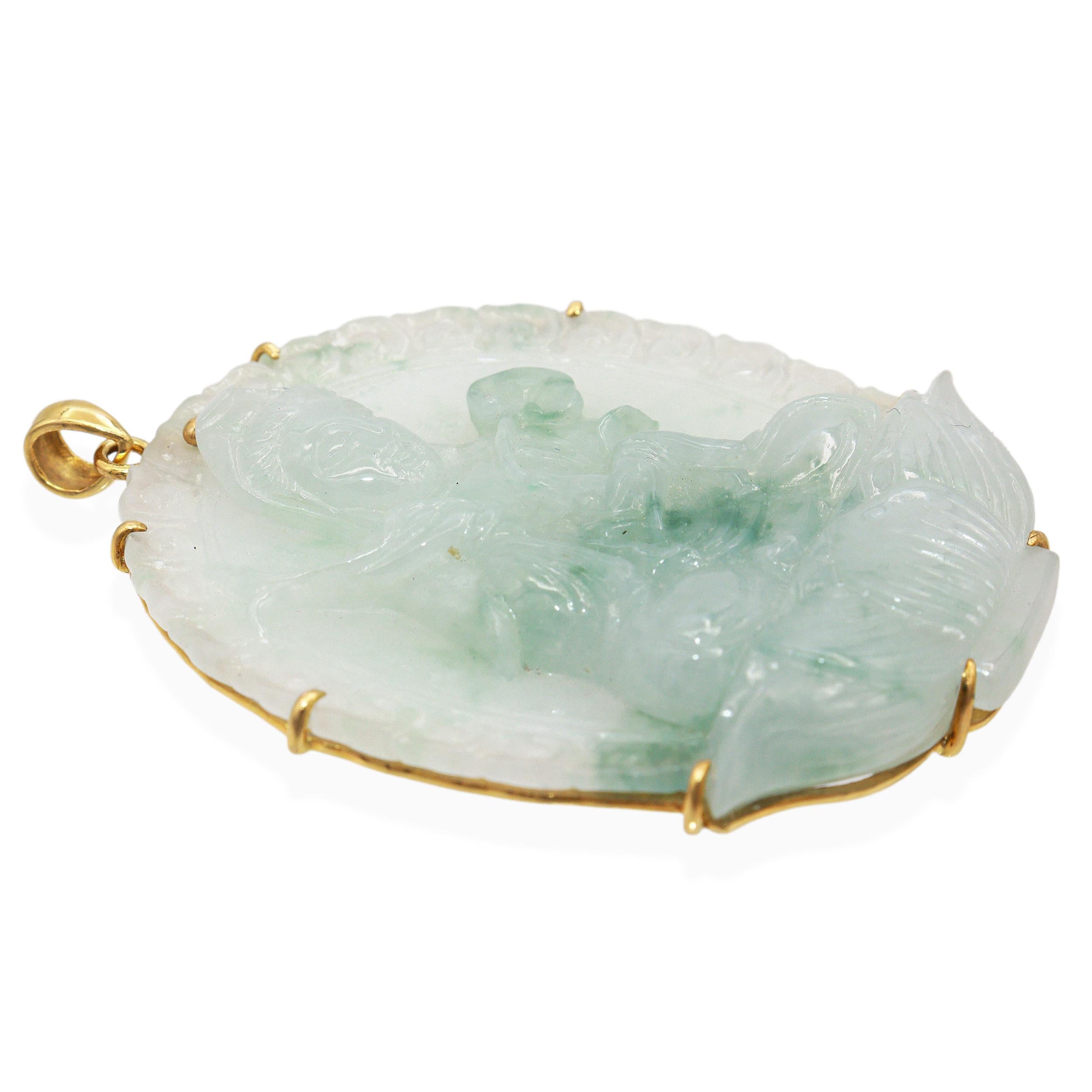 Vintage 18K Yellow Gold Carved Jade Guanyin Pendant