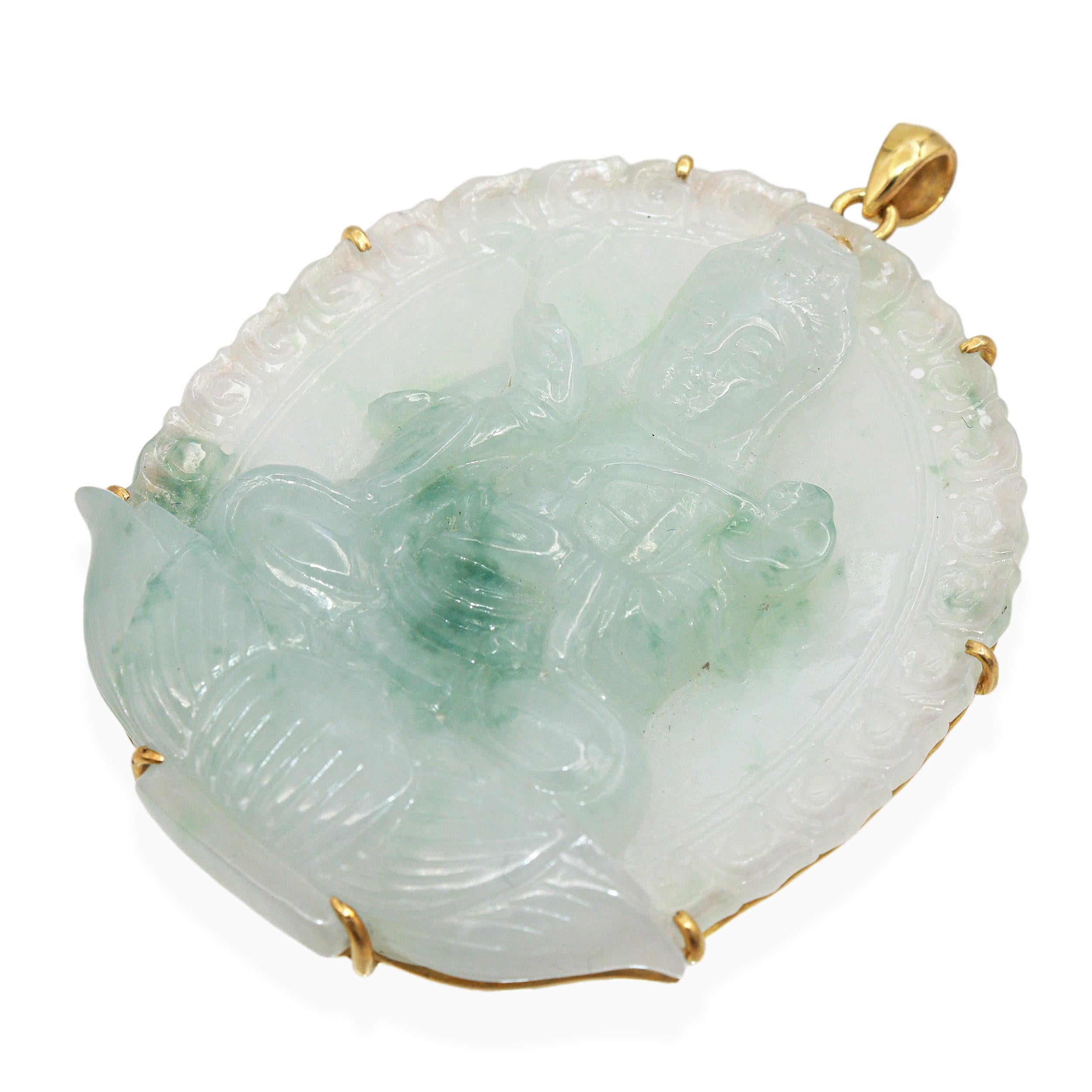 Vintage 18K Yellow Gold Carved Jade Guanyin Pendant