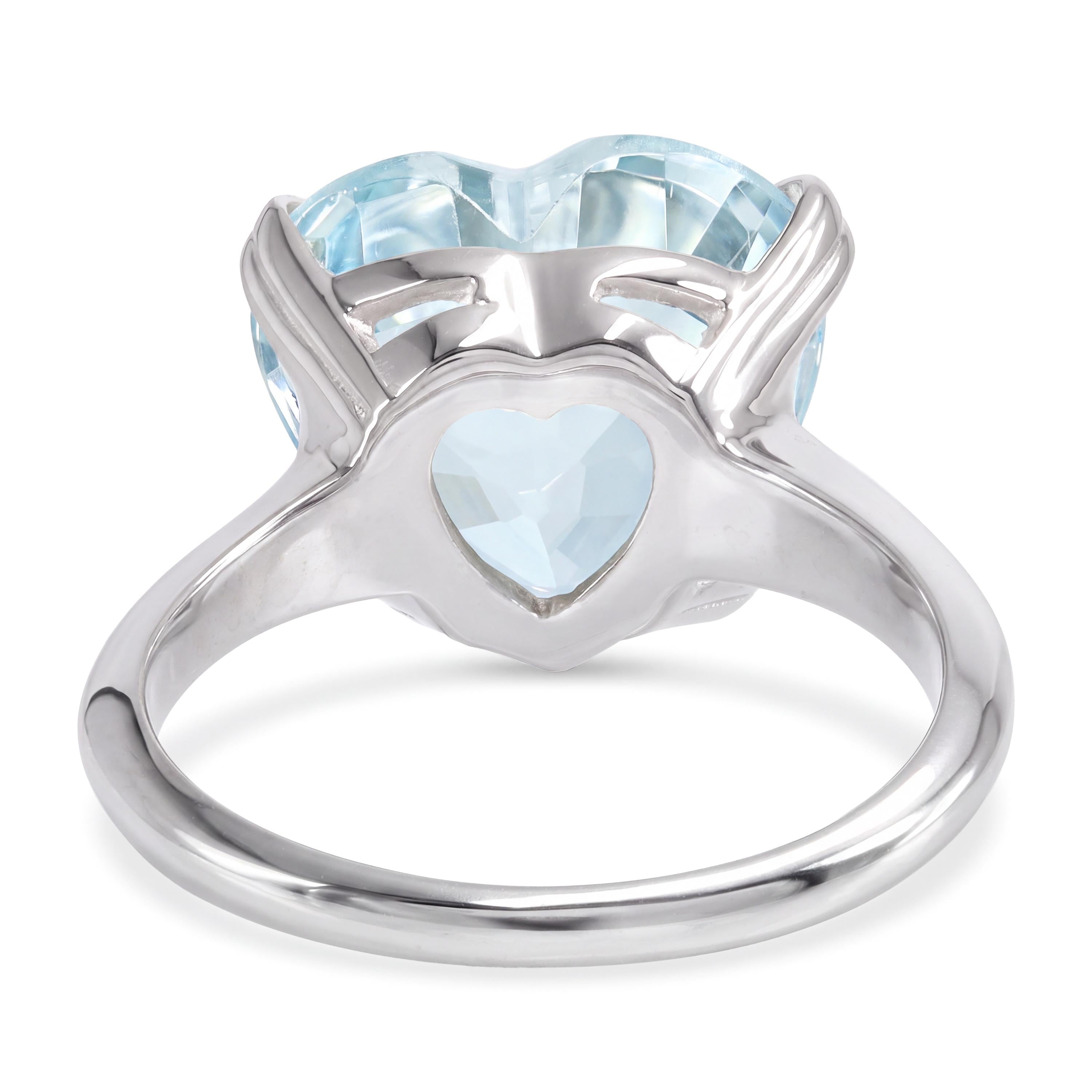 14k White Gold and 6.08ct Aquamarine Heart Cocktail Ring