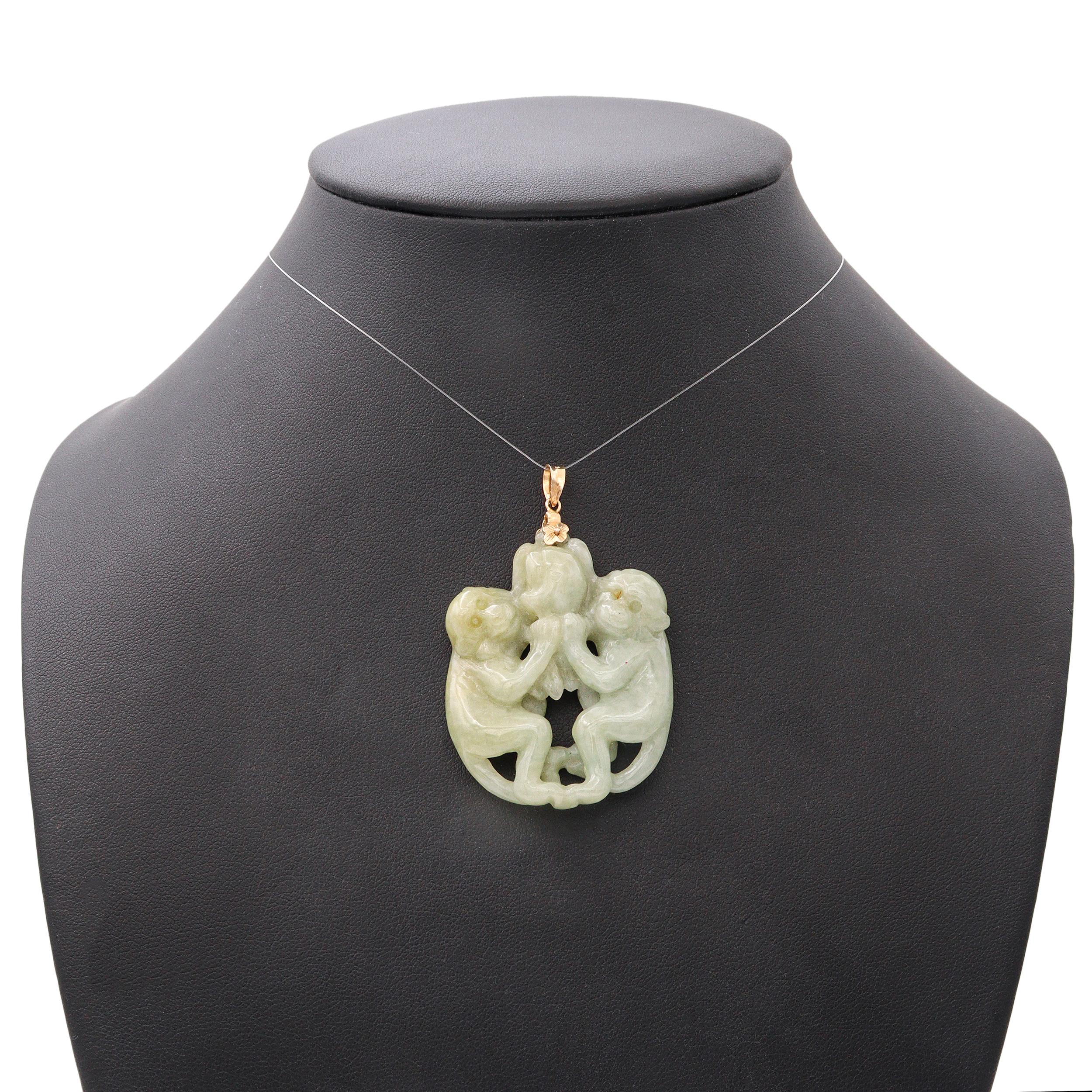 Vintage 18k Yellow Gold Hand Carved Jade Two Monkeys Pendant