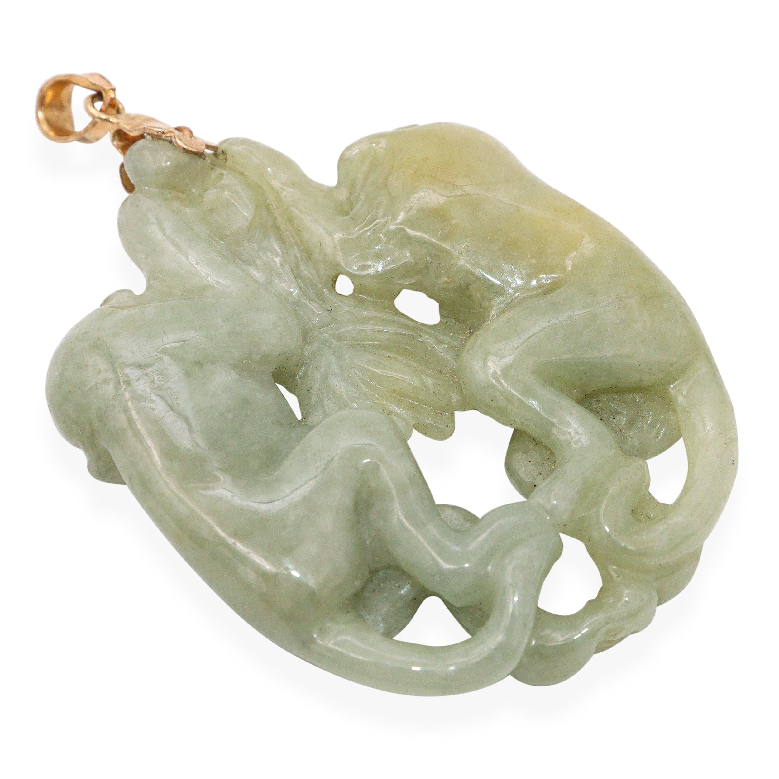 Vintage 18k Yellow Gold Hand Carved Jade Two Monkeys Pendant