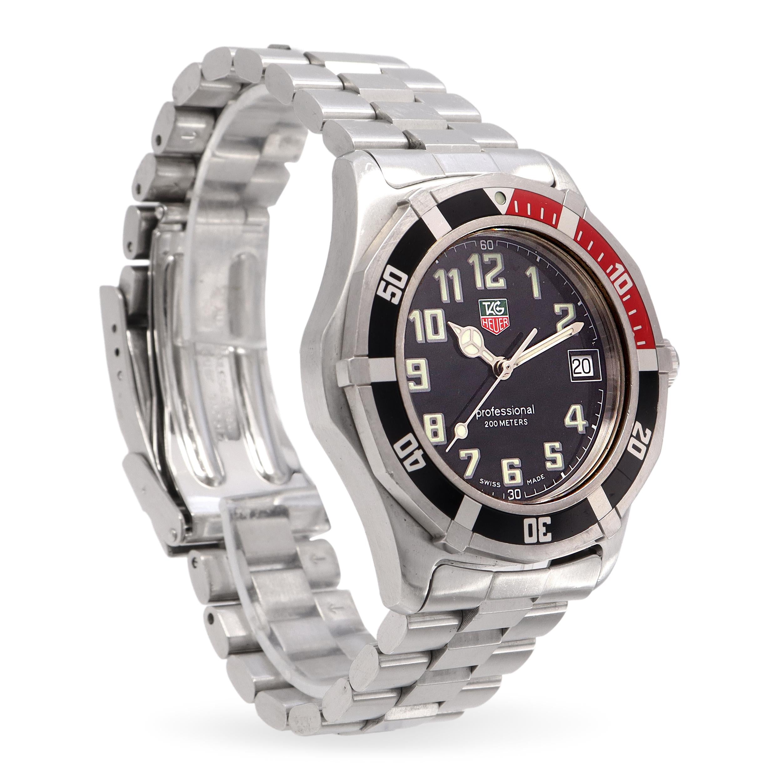 TAG Heuer Professional Stainless Steel Date Quartz Men's Watch Ref. WM1112