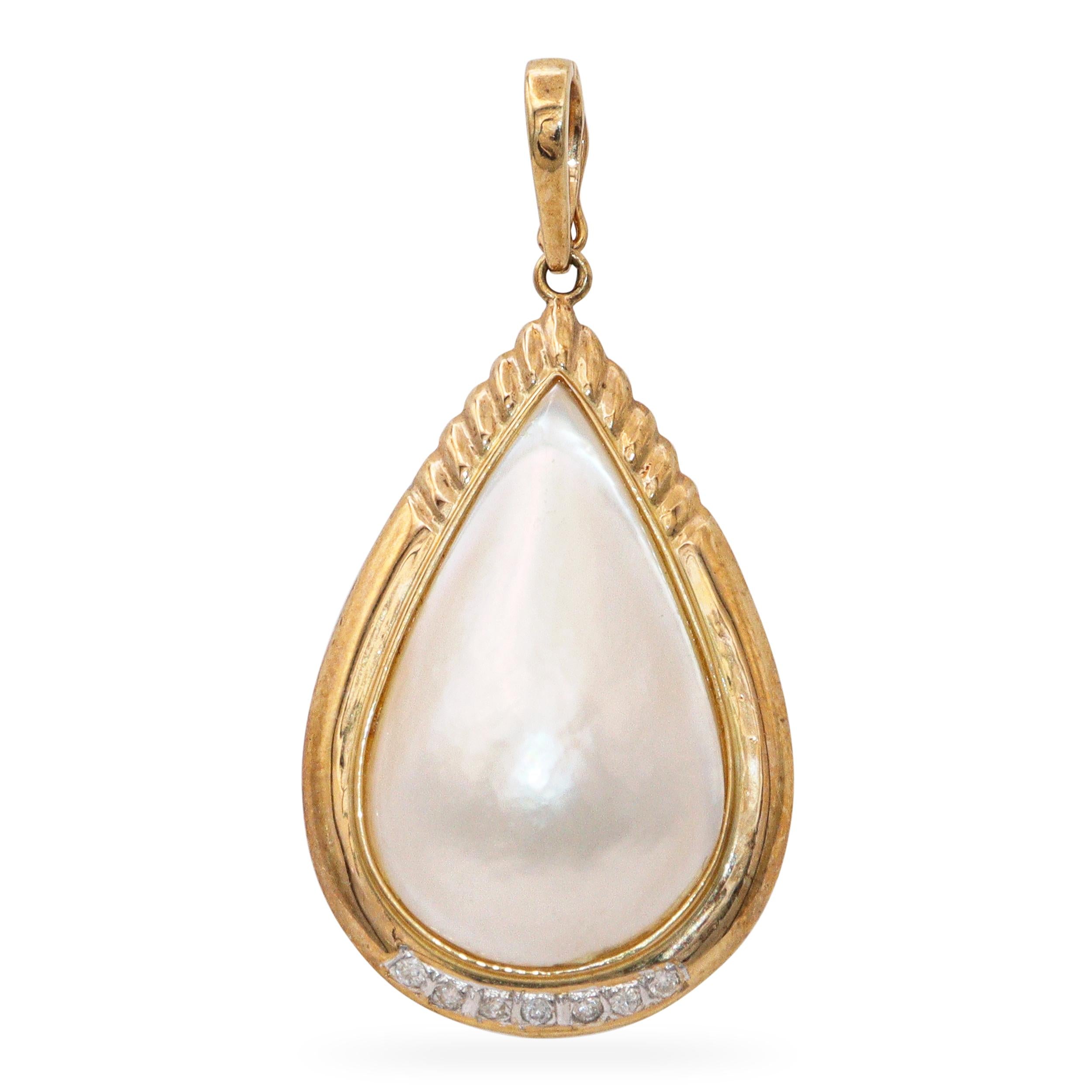 Vintage 14k Yellow Gold Mabe Pearl and Diamond Pendant