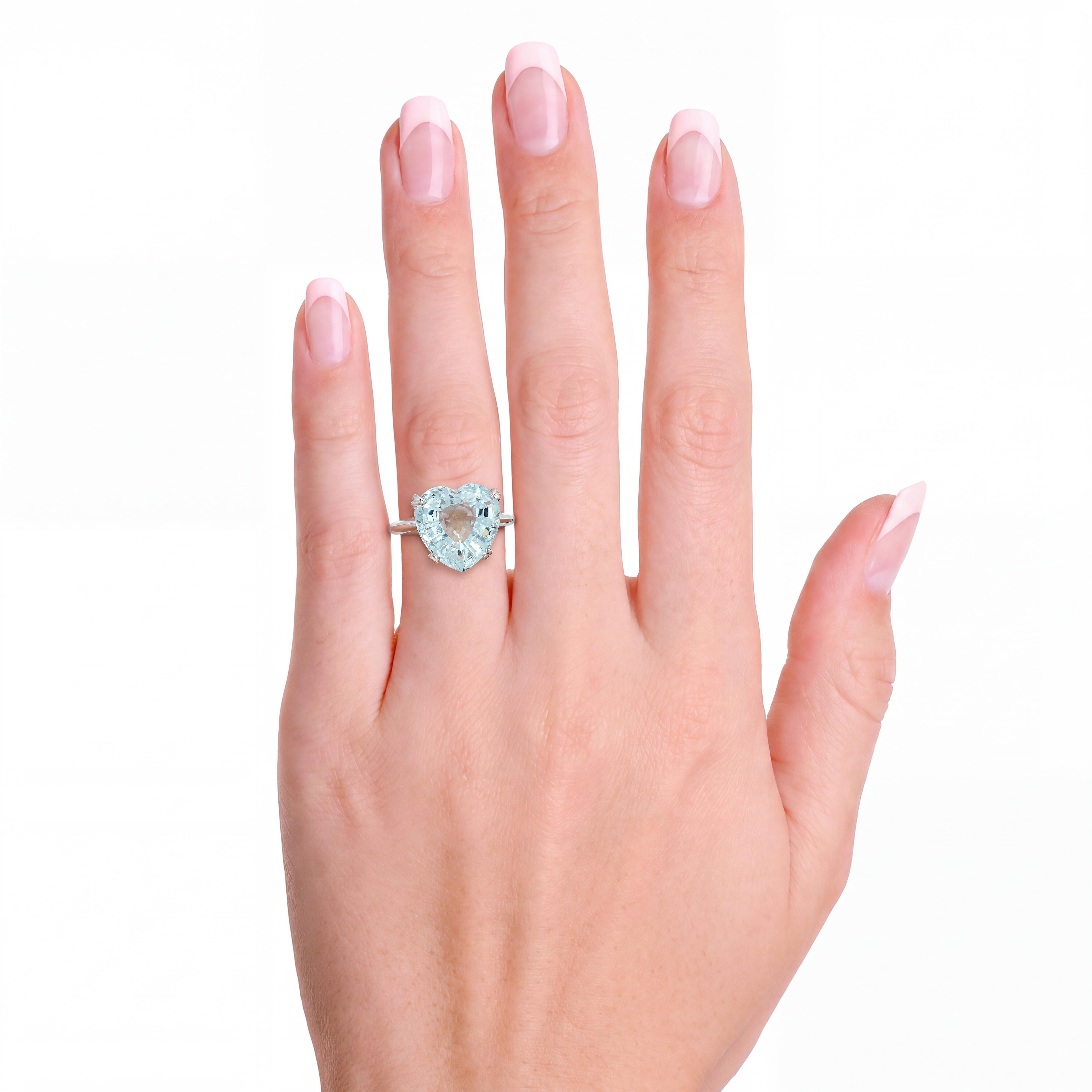14k White Gold 6.37ct Aquamarine Heart Solitaire Ring