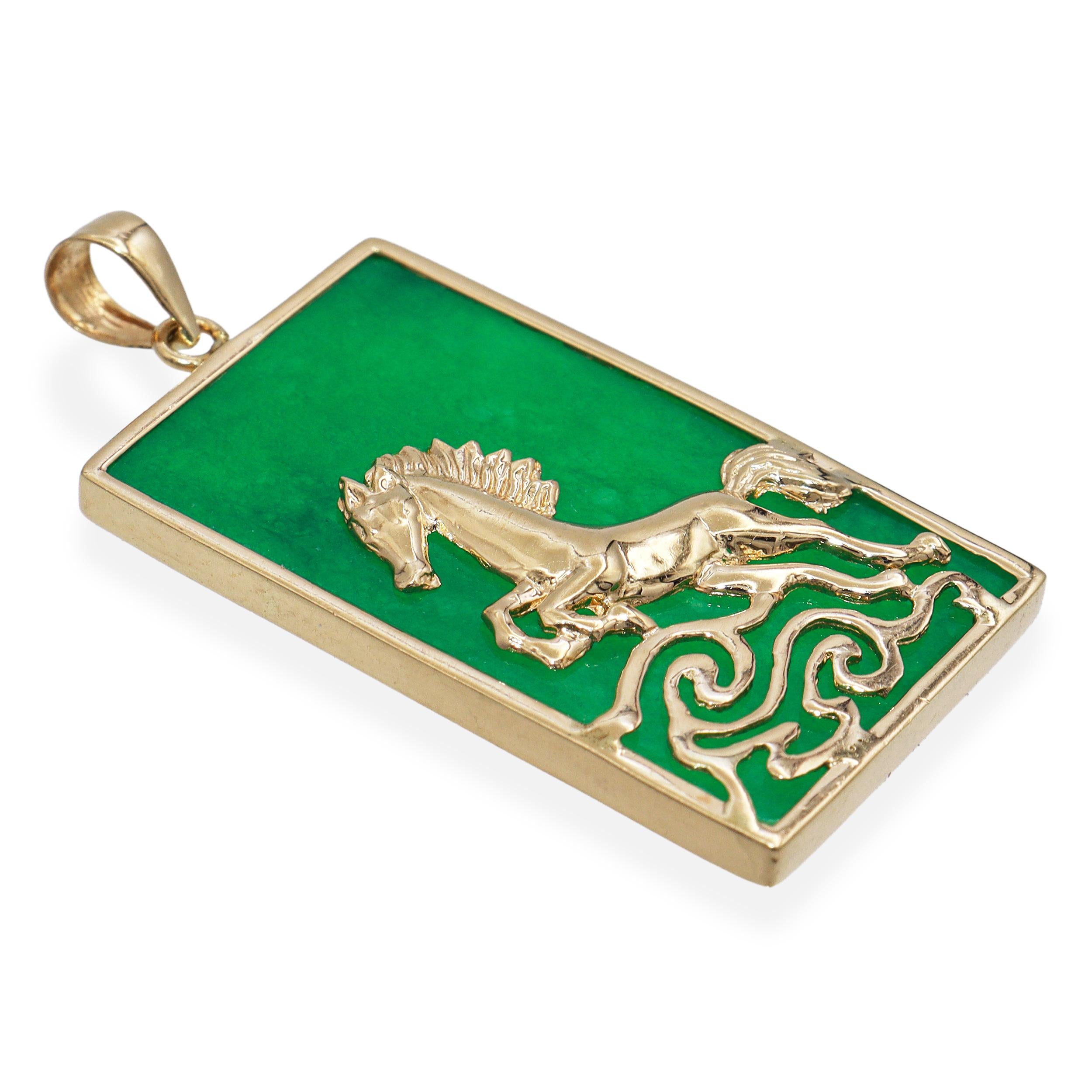 Vintage 14K Yellow Gold Green Jade Horse Pendant