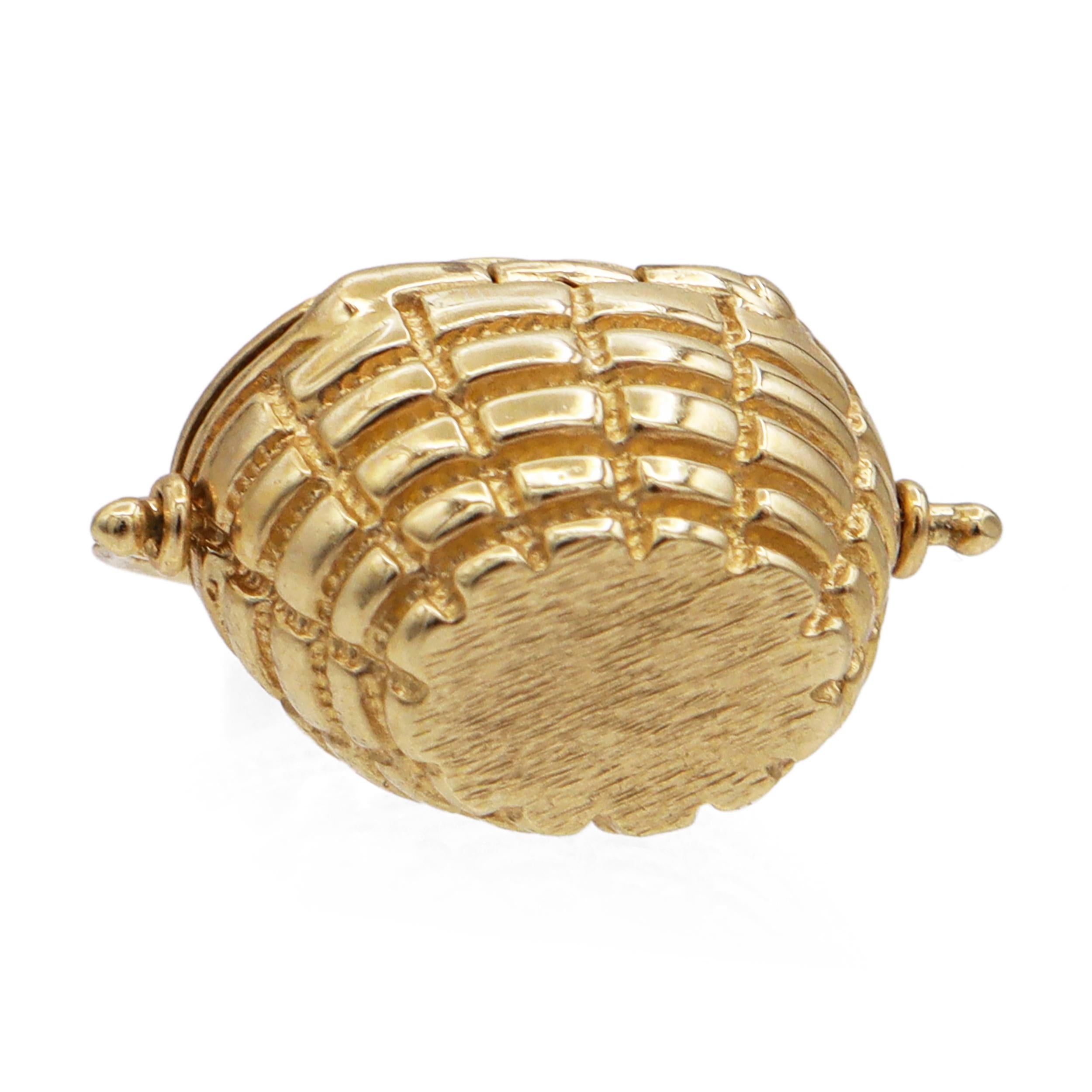 14K Yellow Gold Nantucket Basket Charm Pendant