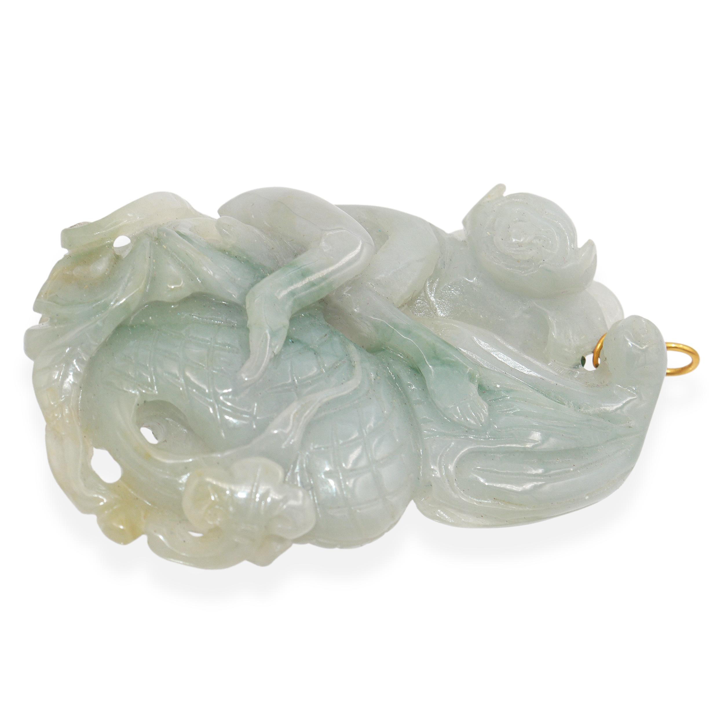 Vintage 18K Yellow Gold Carved Pale Green Jade Monkey Pendant