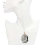 Vintage 14K Yellow Gold Carved Mottled Jade Bird Pendant