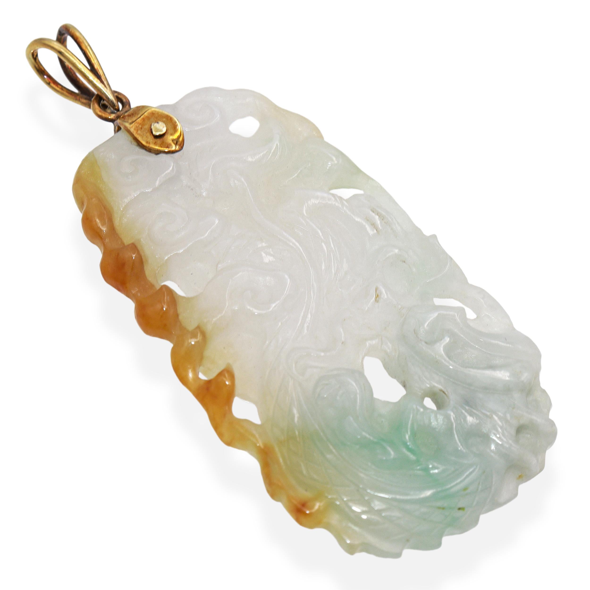 Vintage 14K Yellow Gold Carved Mottled Jade Phoenix Pendant